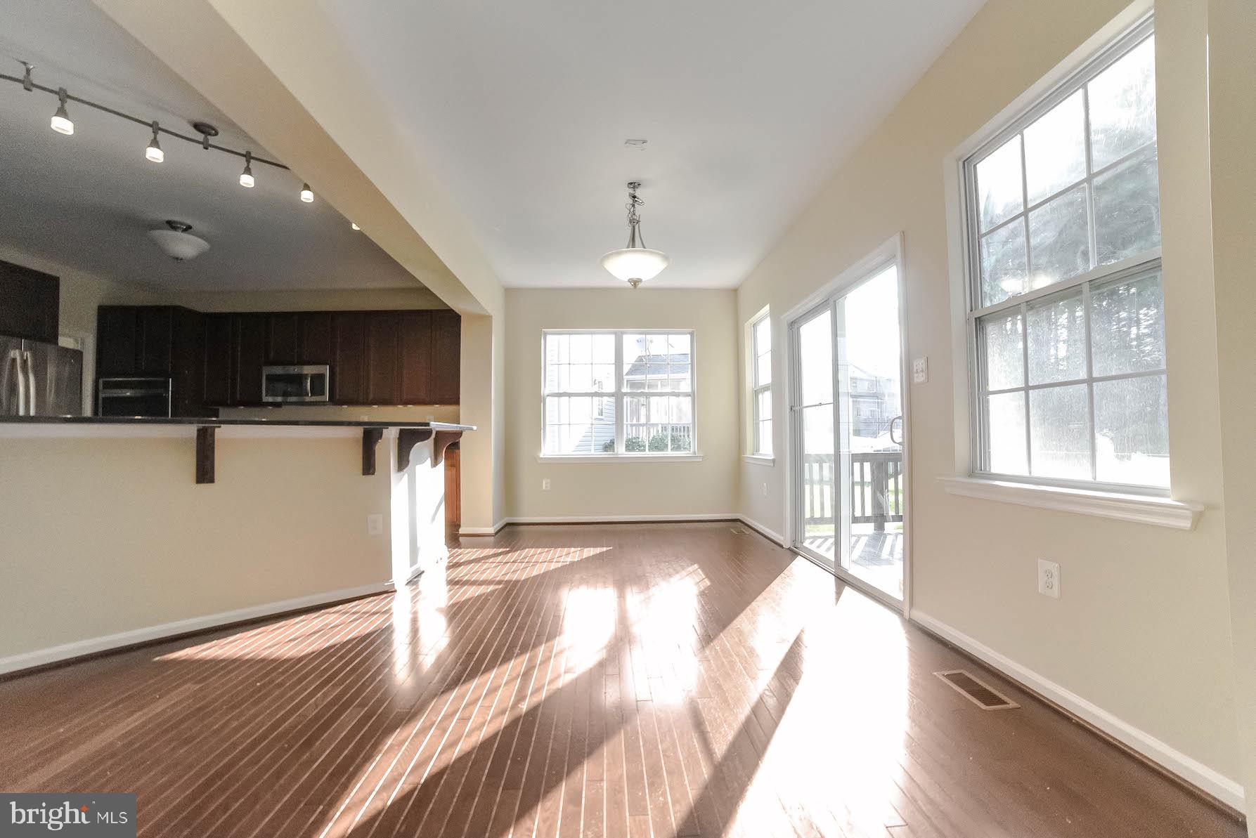 ELIZABETH HILLS PHASE 1 - Residential