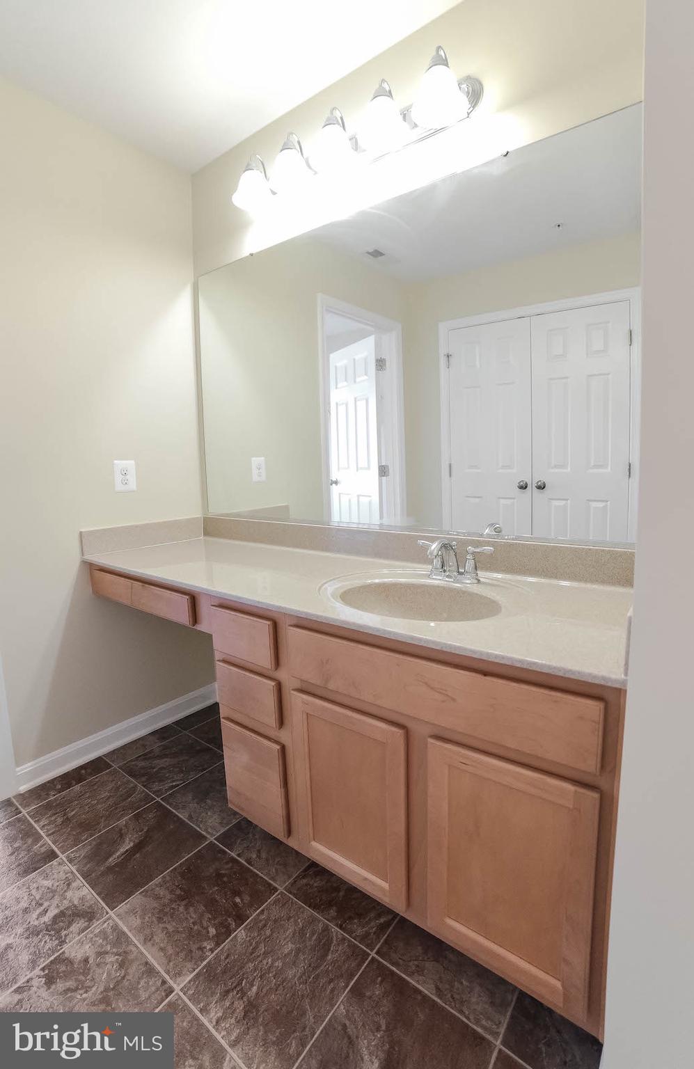 ELIZABETH HILLS PHASE 1 - Residential