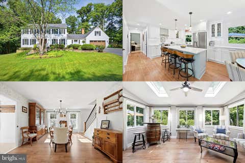 Photo of 12462 Cavalier Drive, WOODBRIDGE, VA 22192 (MLS # VAPW2122256)