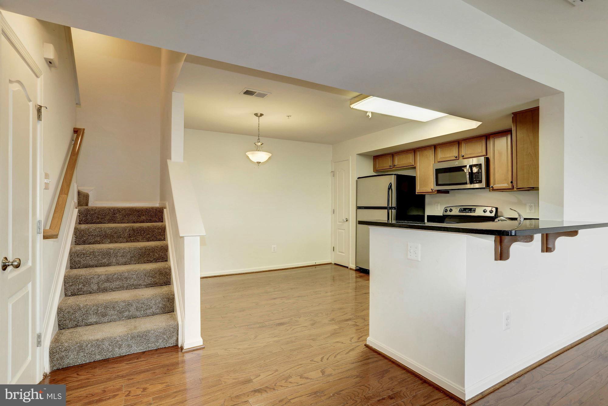 RESERVOIR RIDGE - Residential