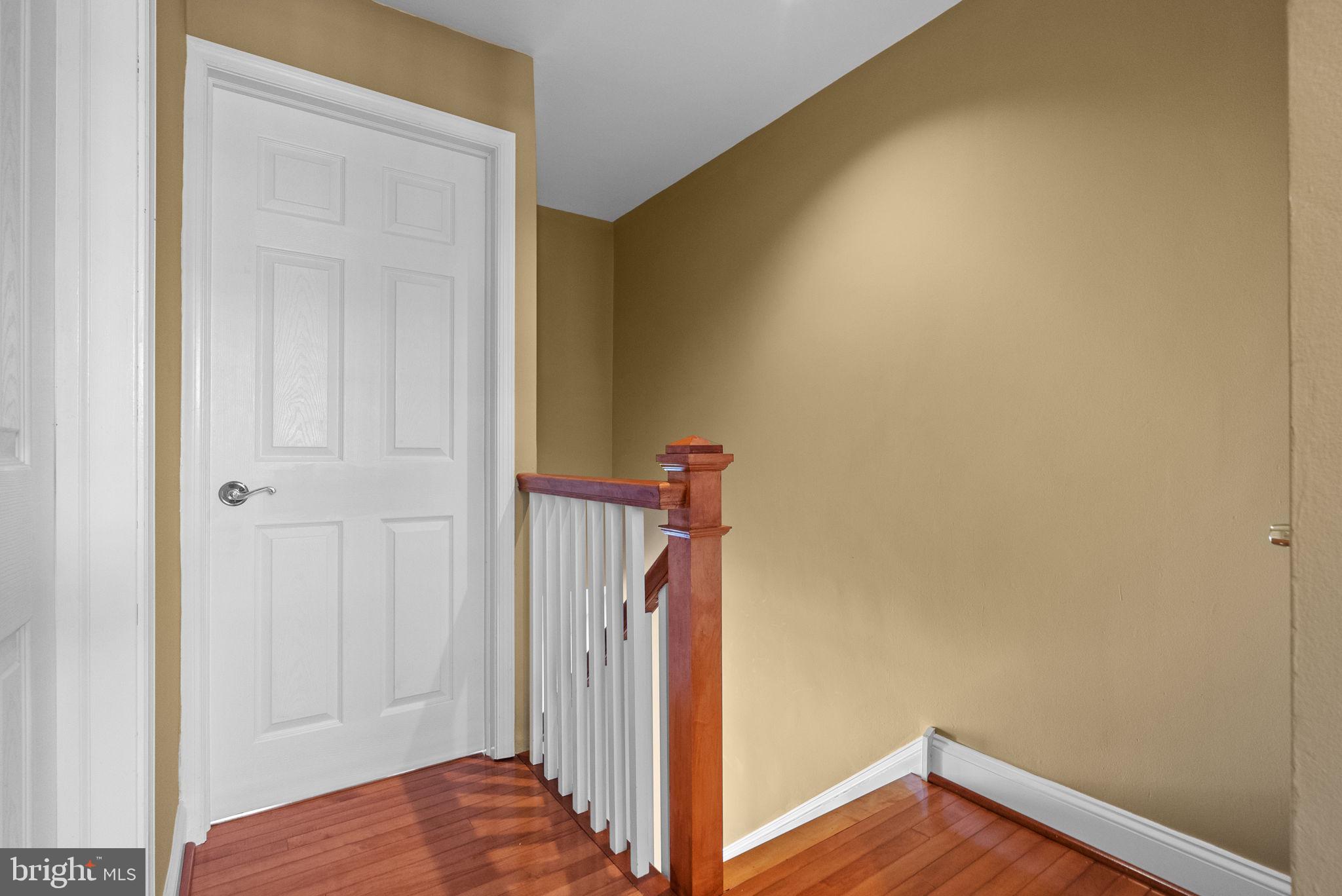 EAST FALLS - Residential