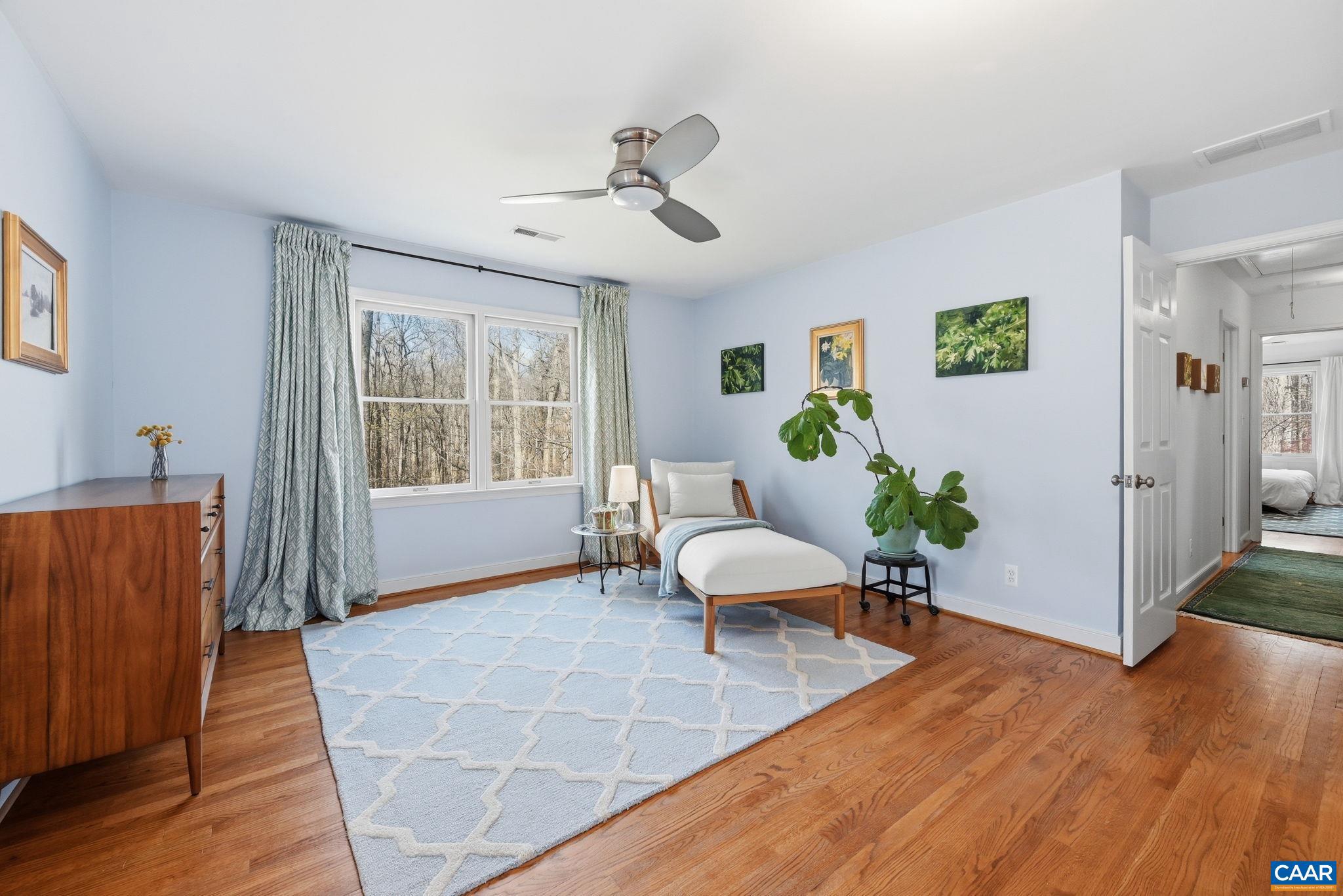 PINE GARTH RUN - Residential