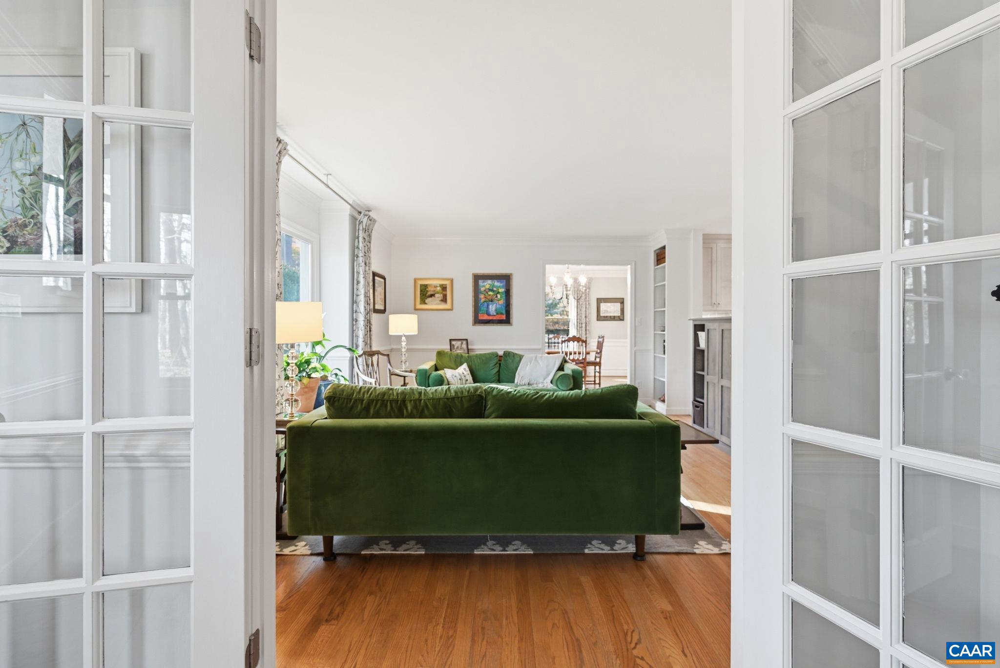 PINE GARTH RUN - Residential