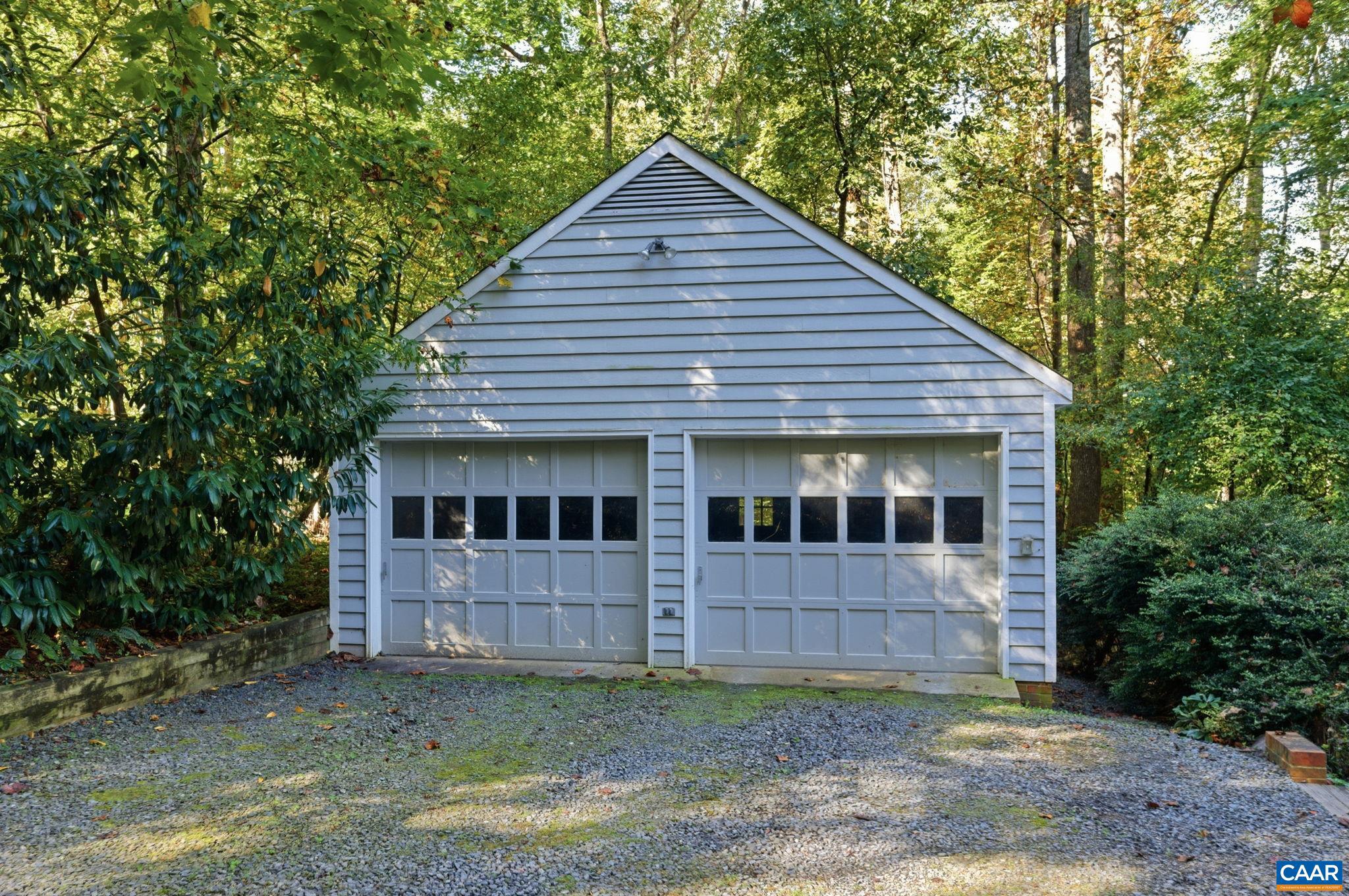 PINE GARTH RUN - Residential