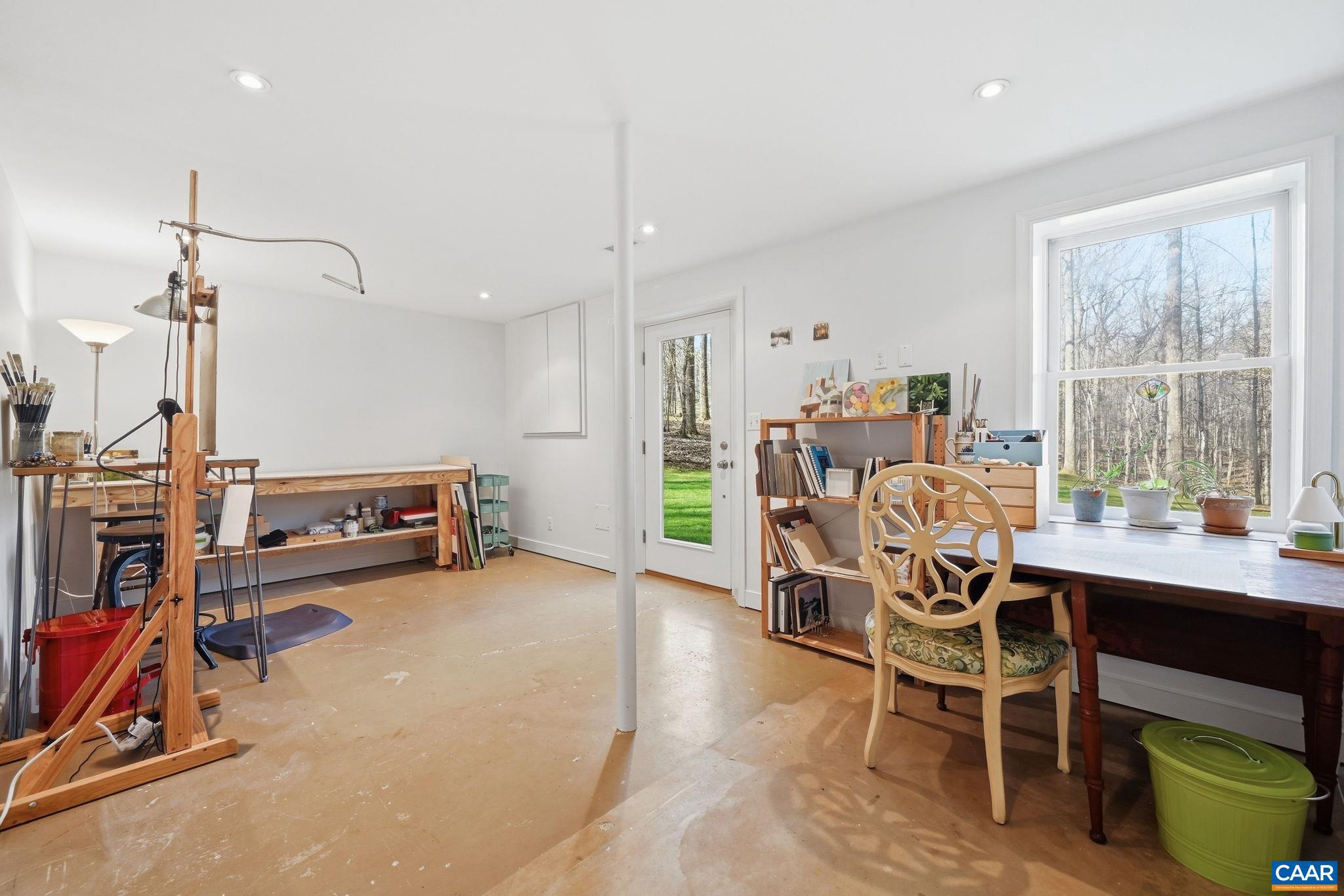 PINE GARTH RUN - Residential