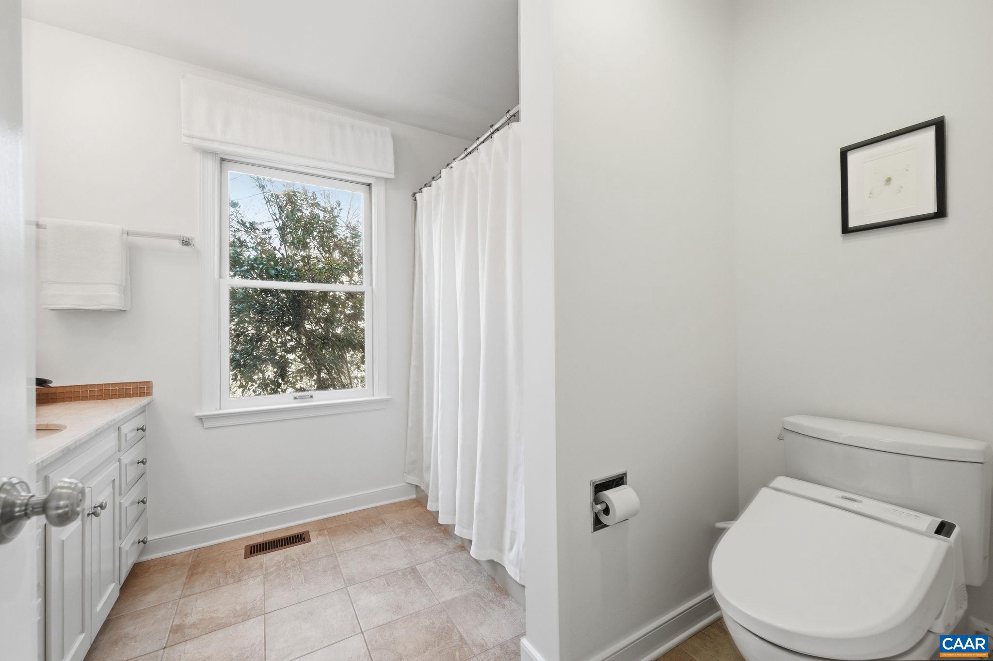 PINE GARTH RUN - Residential