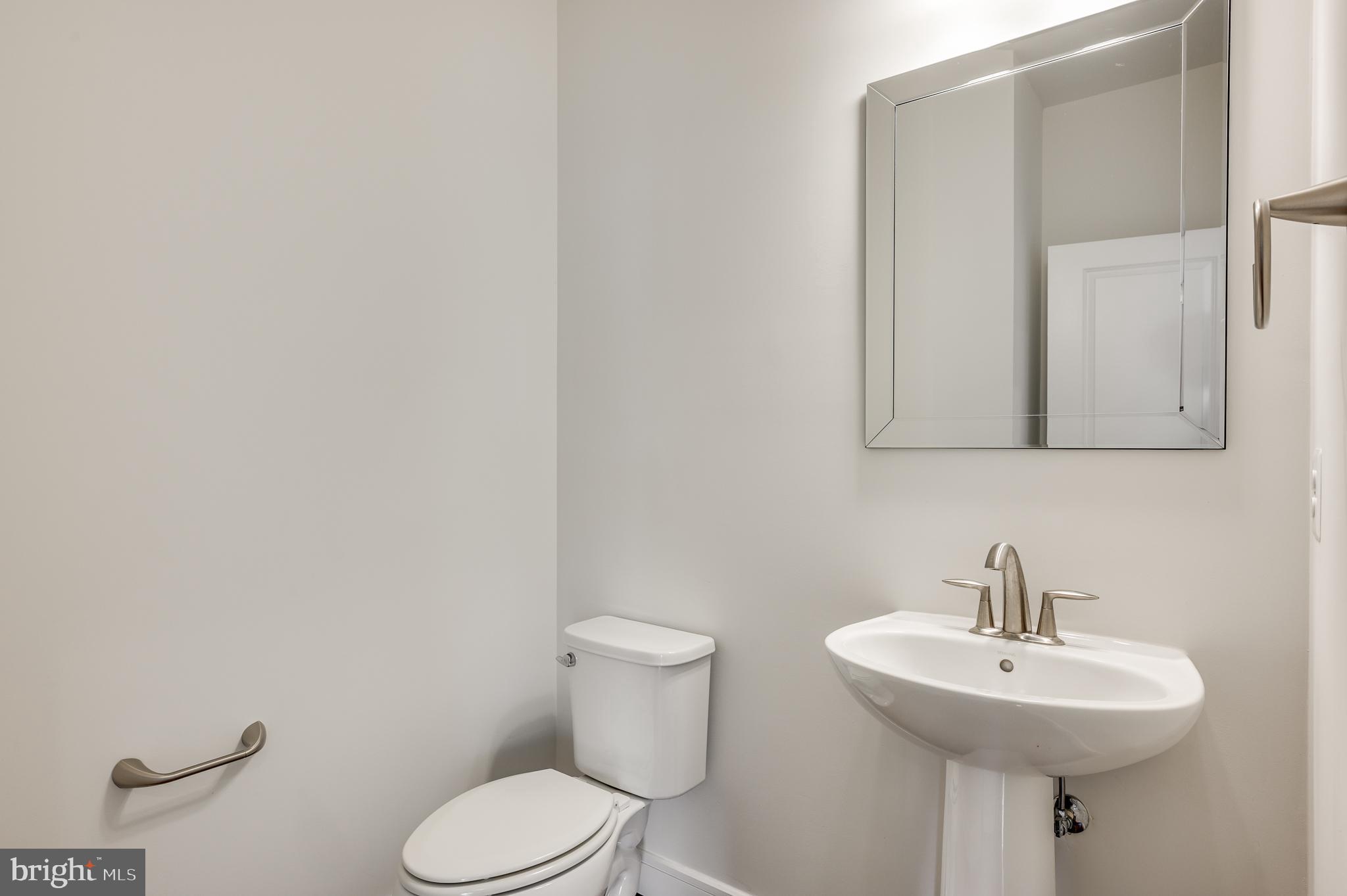 MEADOW BROOK FARM - Residential Lease