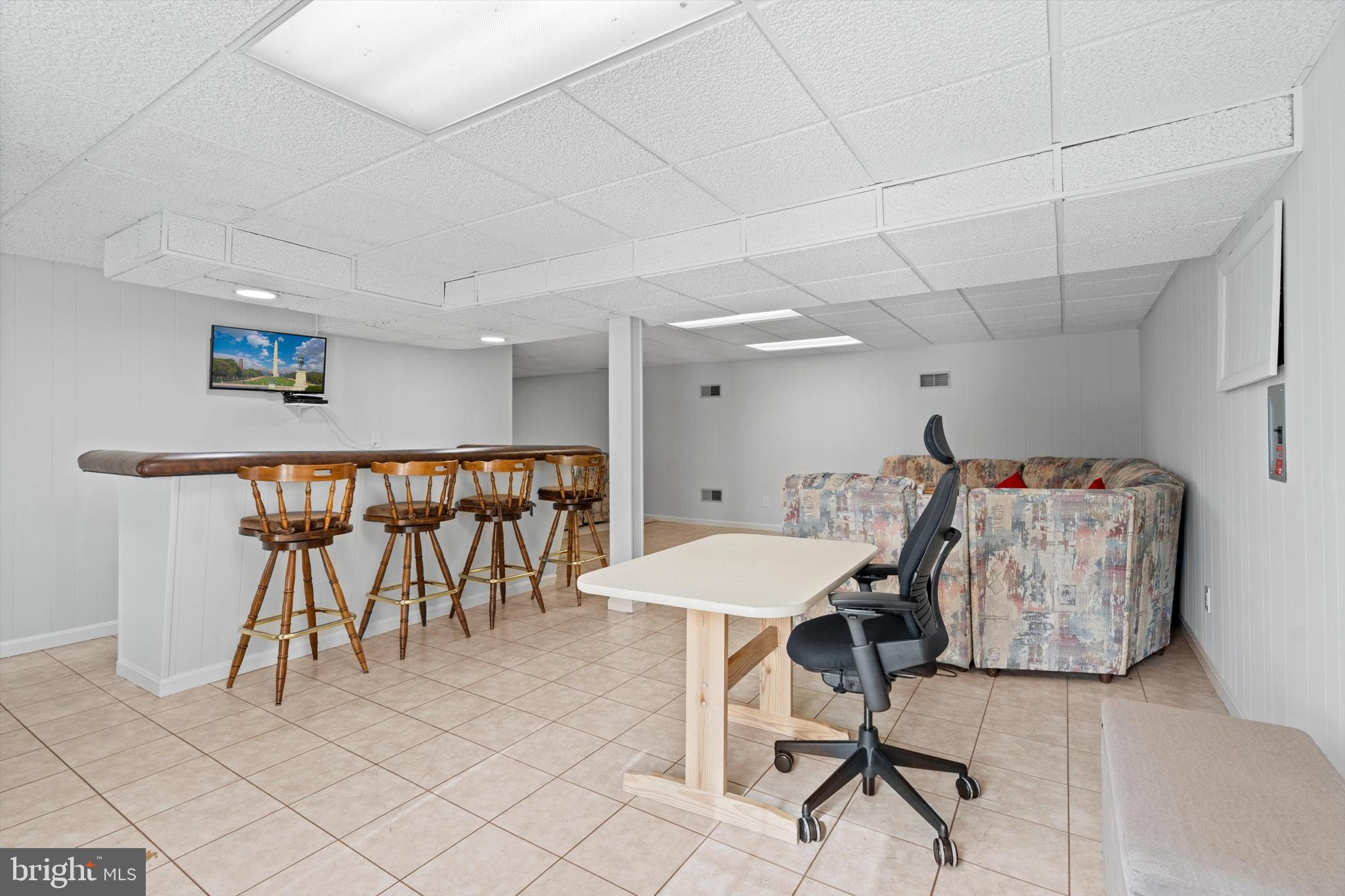 POTOMAC CHASE - Residential