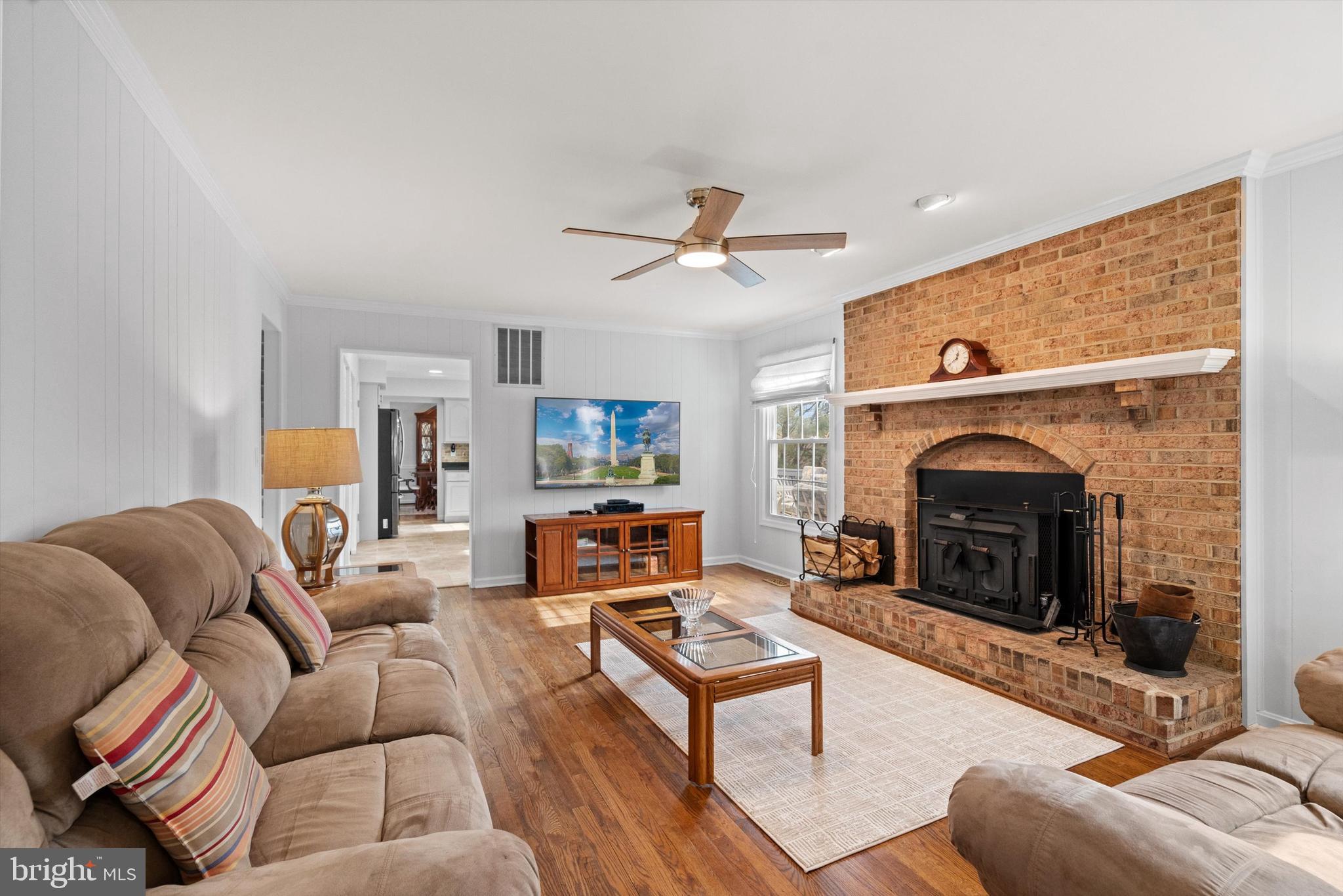 POTOMAC CHASE - Residential