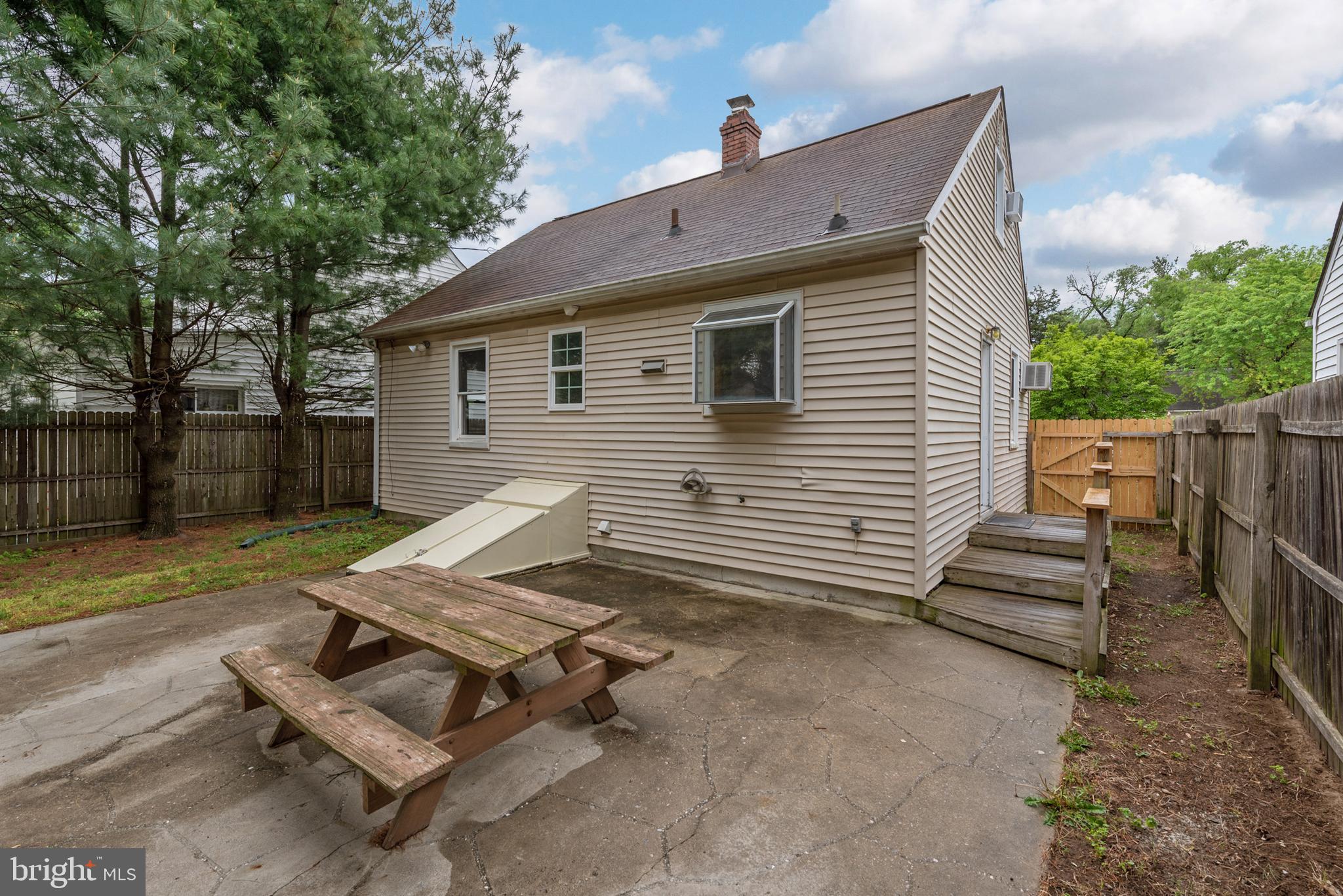 GLEN BURNIE - Residential