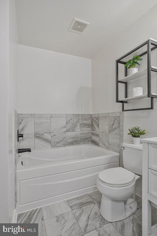 SEVEN OAKS - Residential