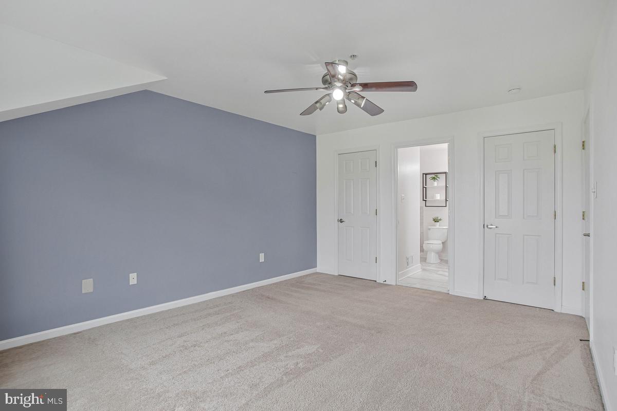 SEVEN OAKS - Residential