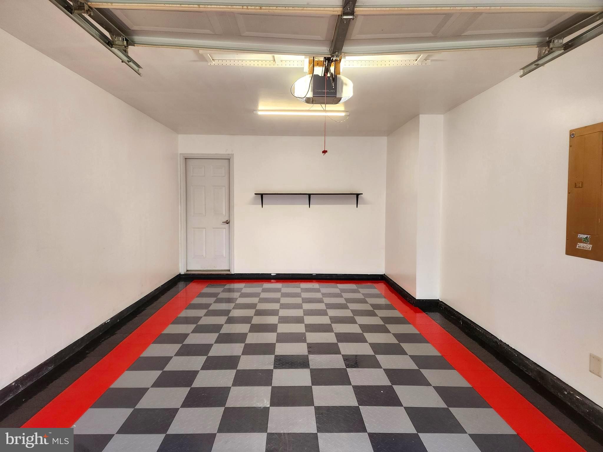 SEVEN OAKS - Residential