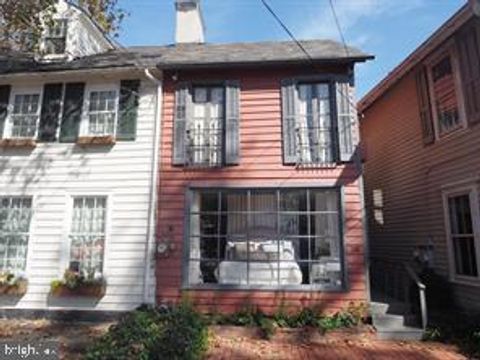 38 W FERRY STREET NEW HOPE PA 18938