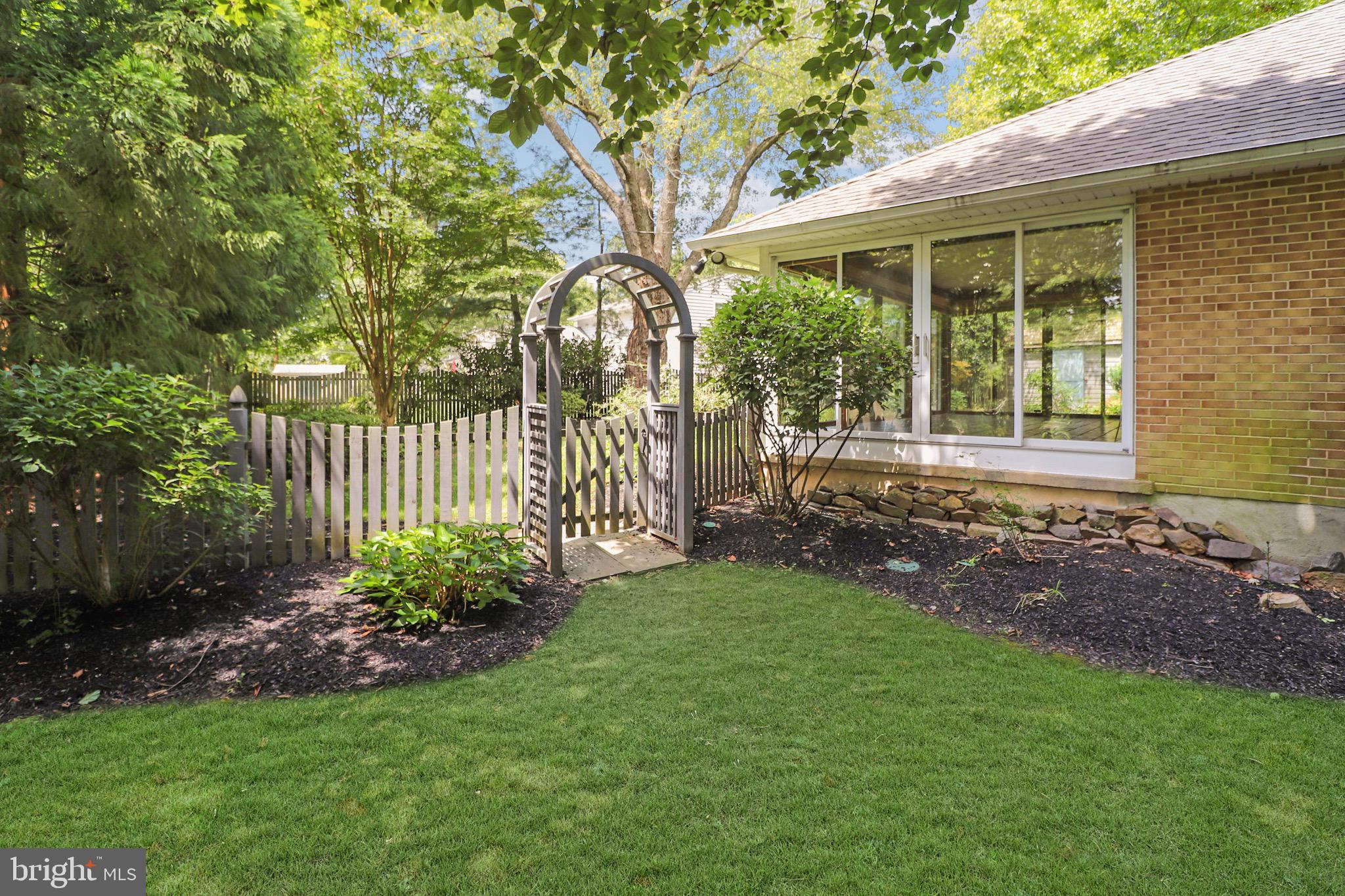 CHALFONTE - Commercial Sale