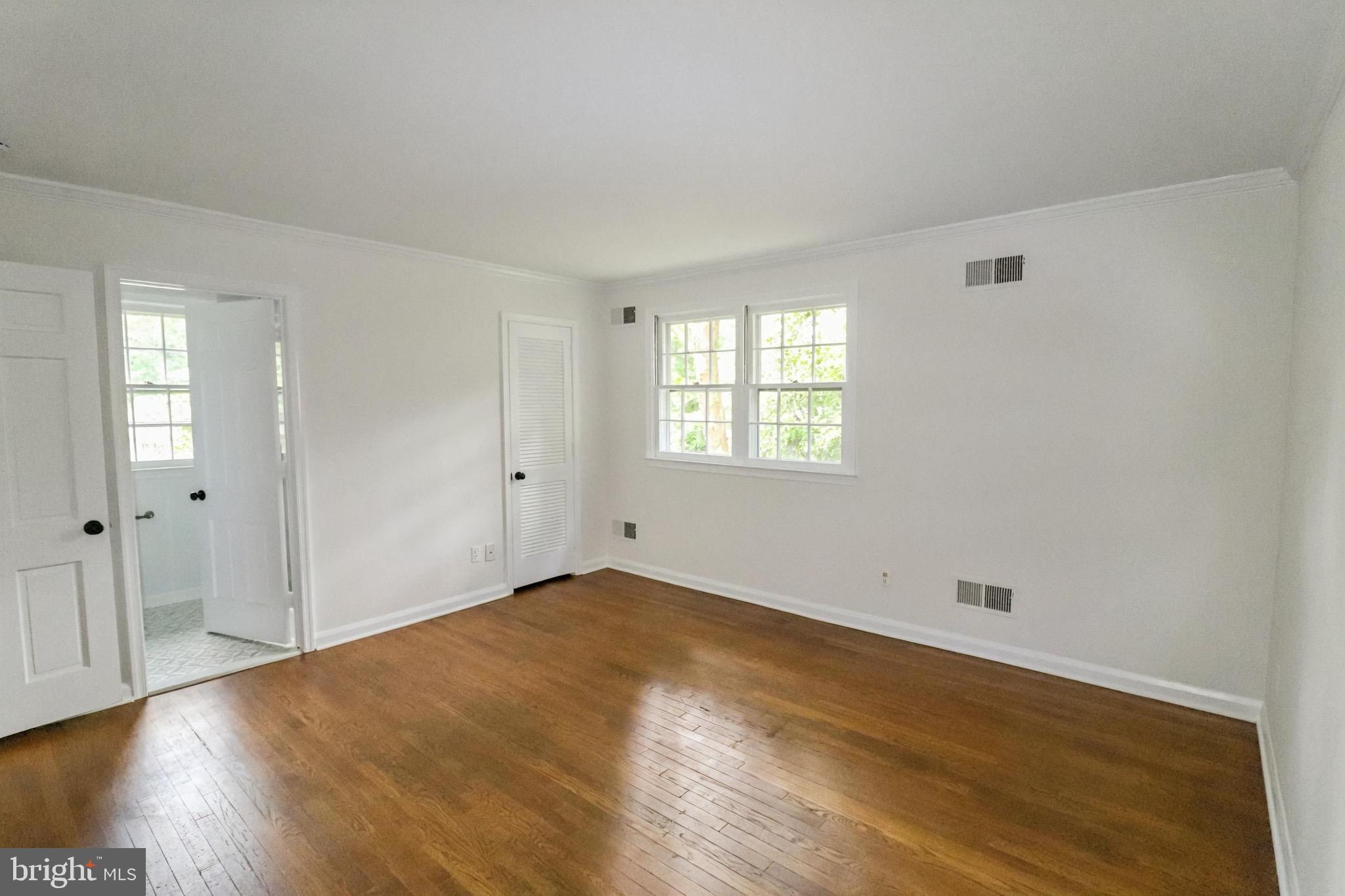 CHALFONTE - Commercial Sale