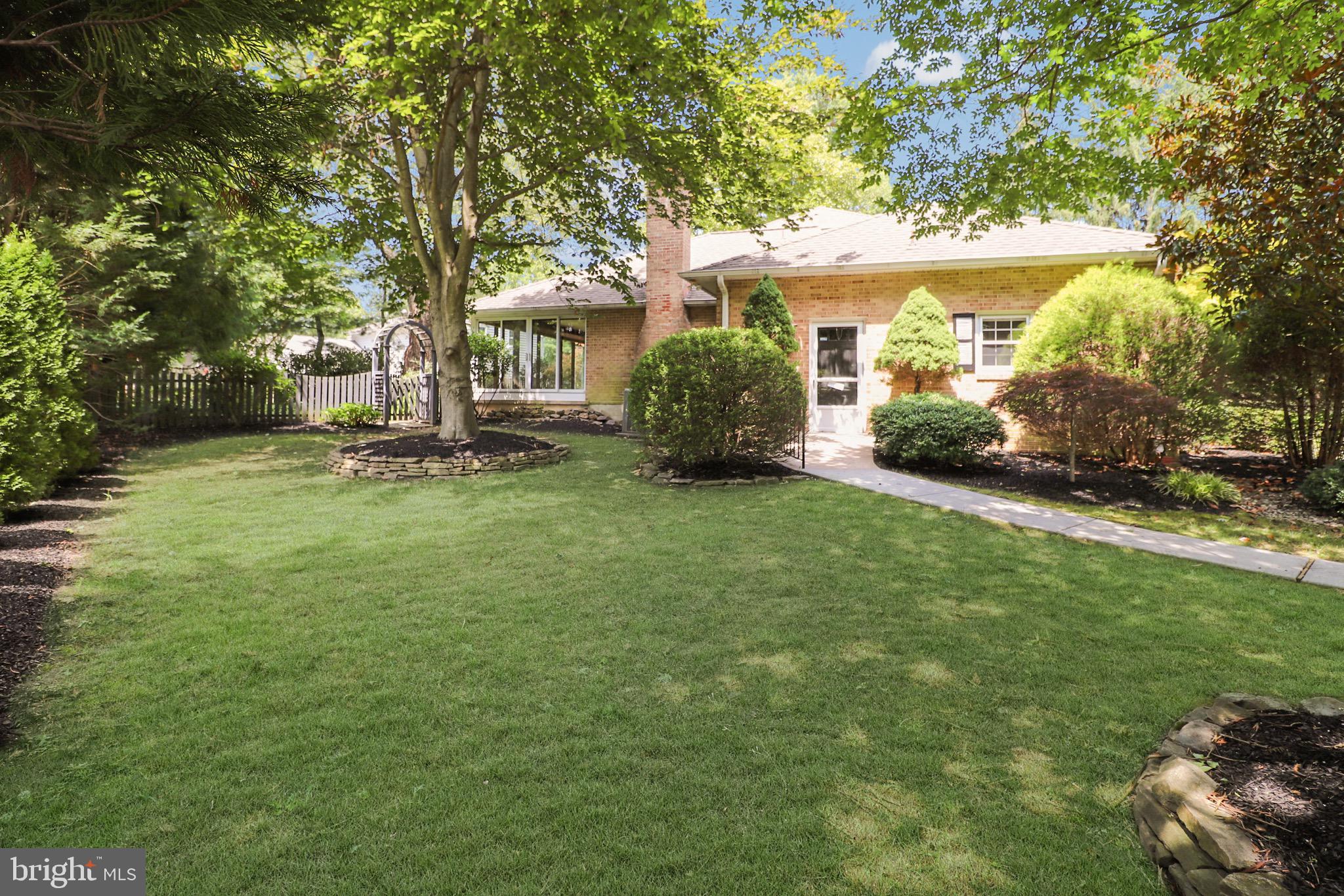 CHALFONTE - Commercial Sale