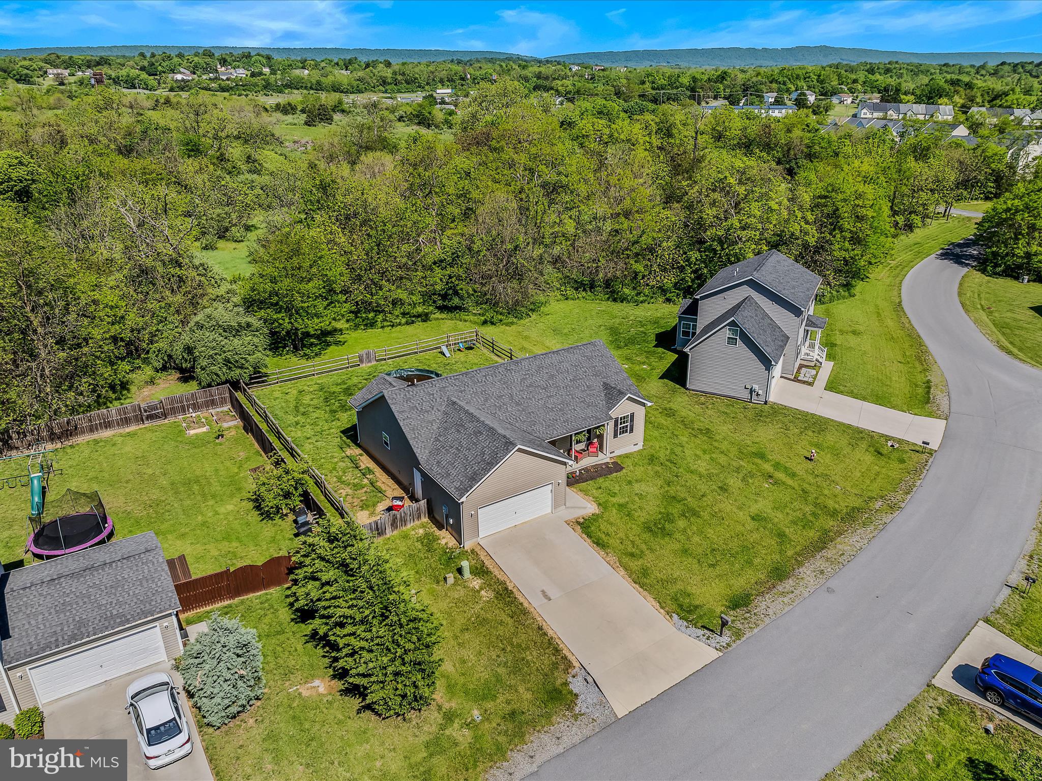 BOYDS CROSSING - Residential