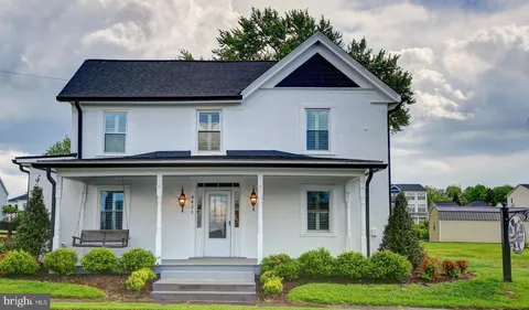 8425 W Main St, Marshall, VA MLS: VAFQ2016510