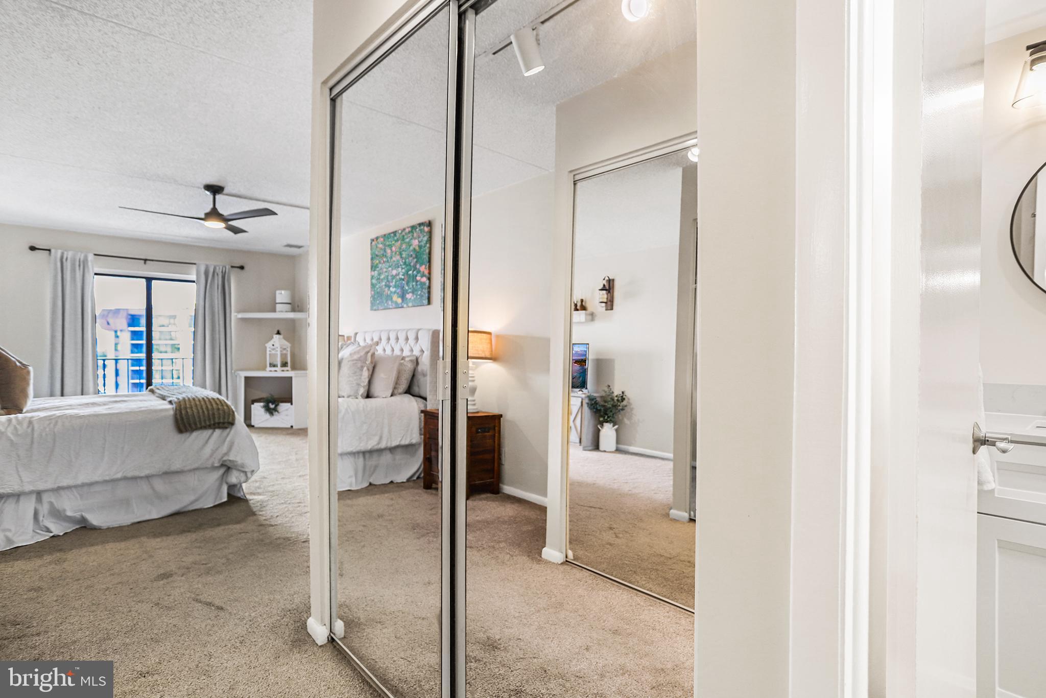 VALLEY FORGE TOWER - Residential