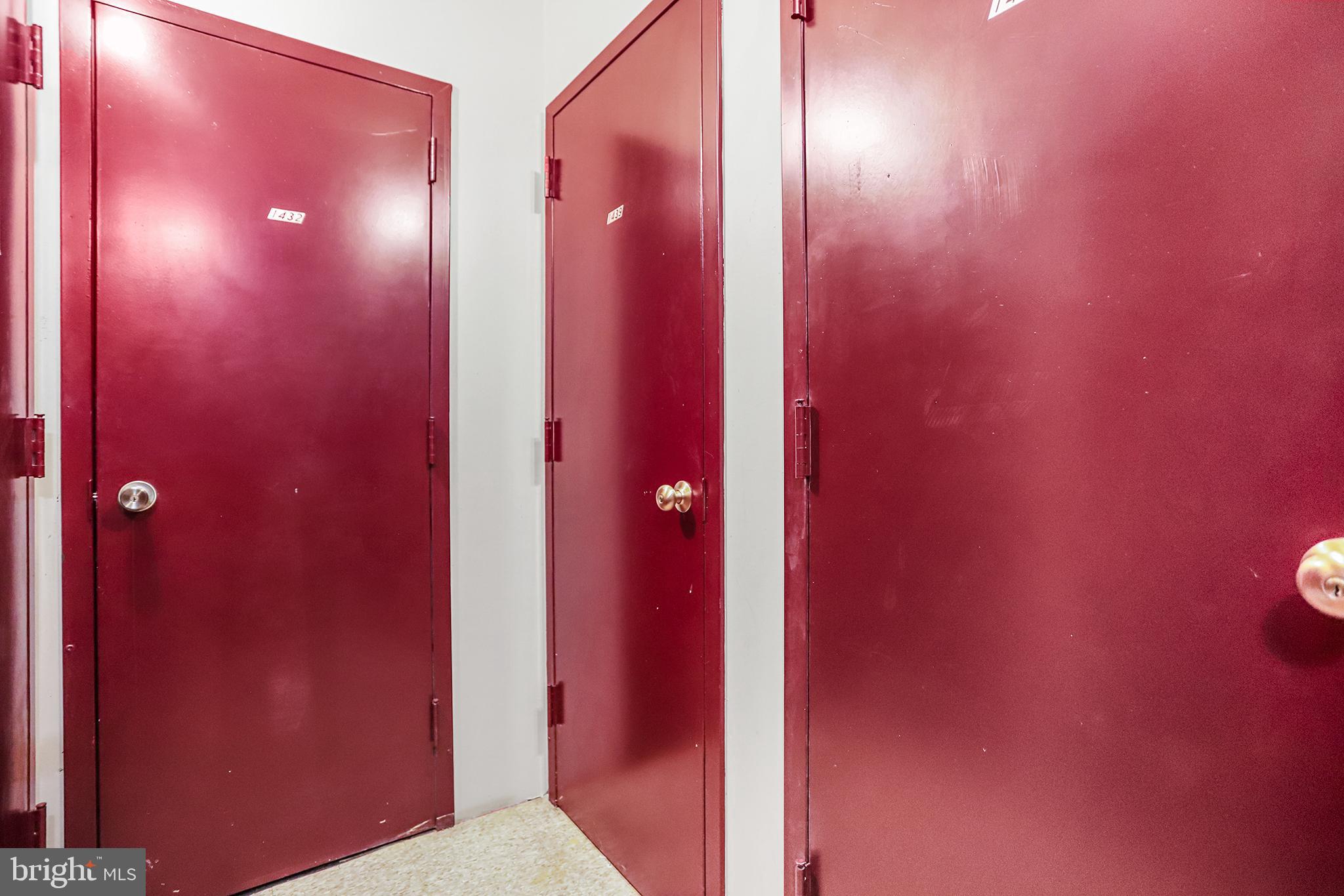 VALLEY FORGE TOWER - Residential