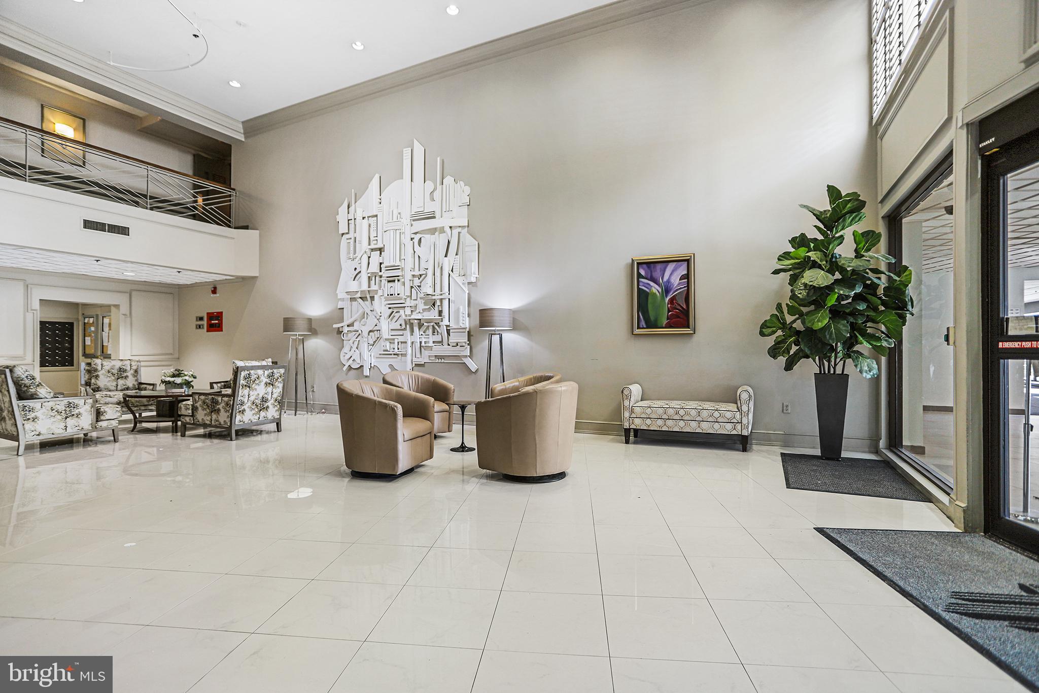 VALLEY FORGE TOWER - Residential