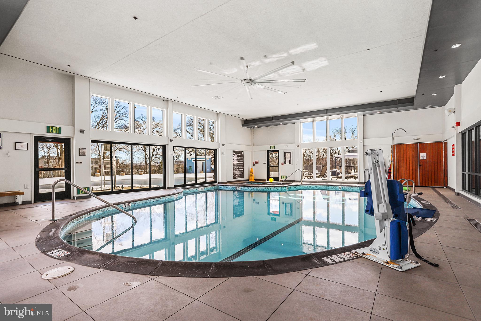 VALLEY FORGE TOWER - Residential