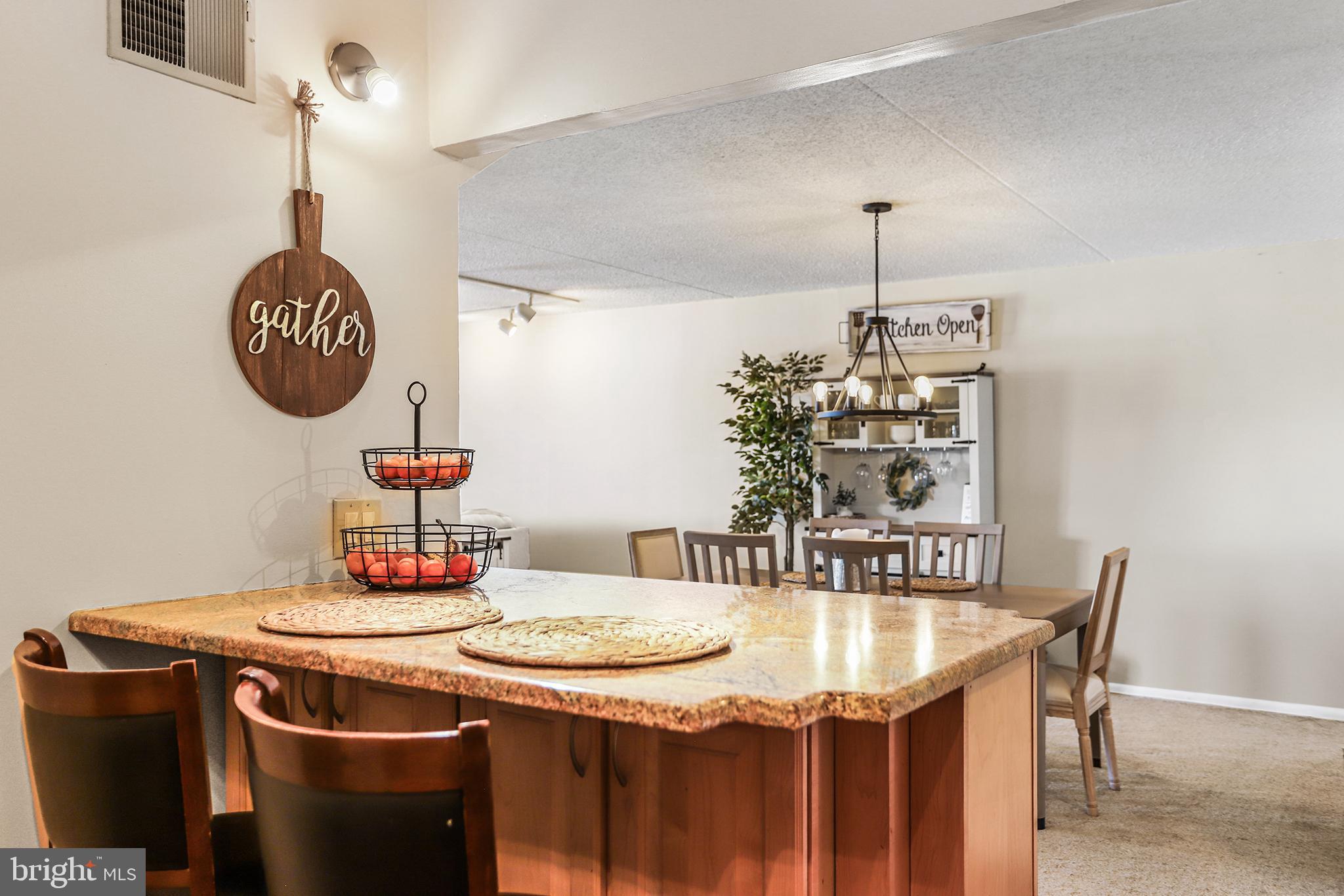 VALLEY FORGE TOWER - Residential