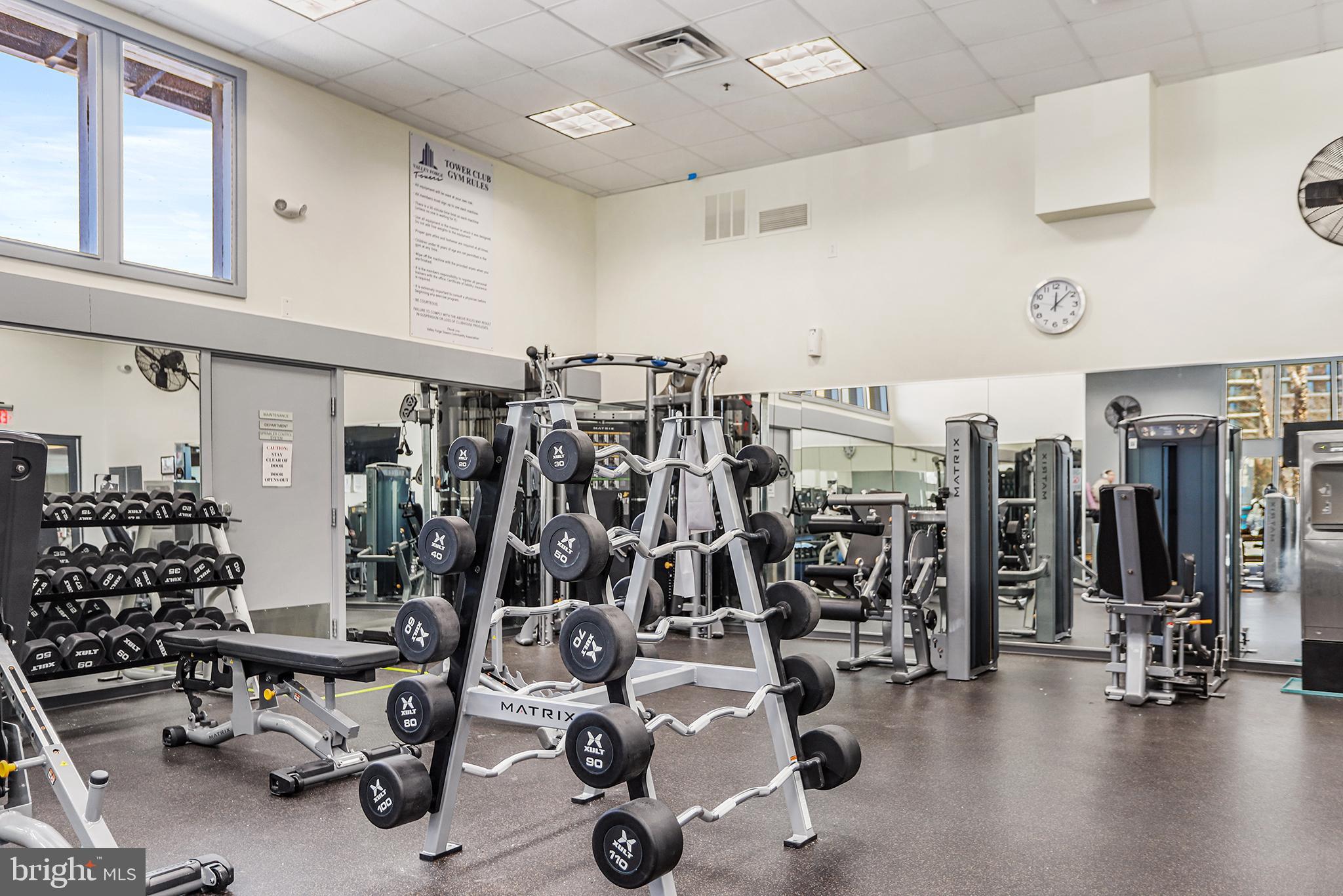 VALLEY FORGE TOWER - Residential