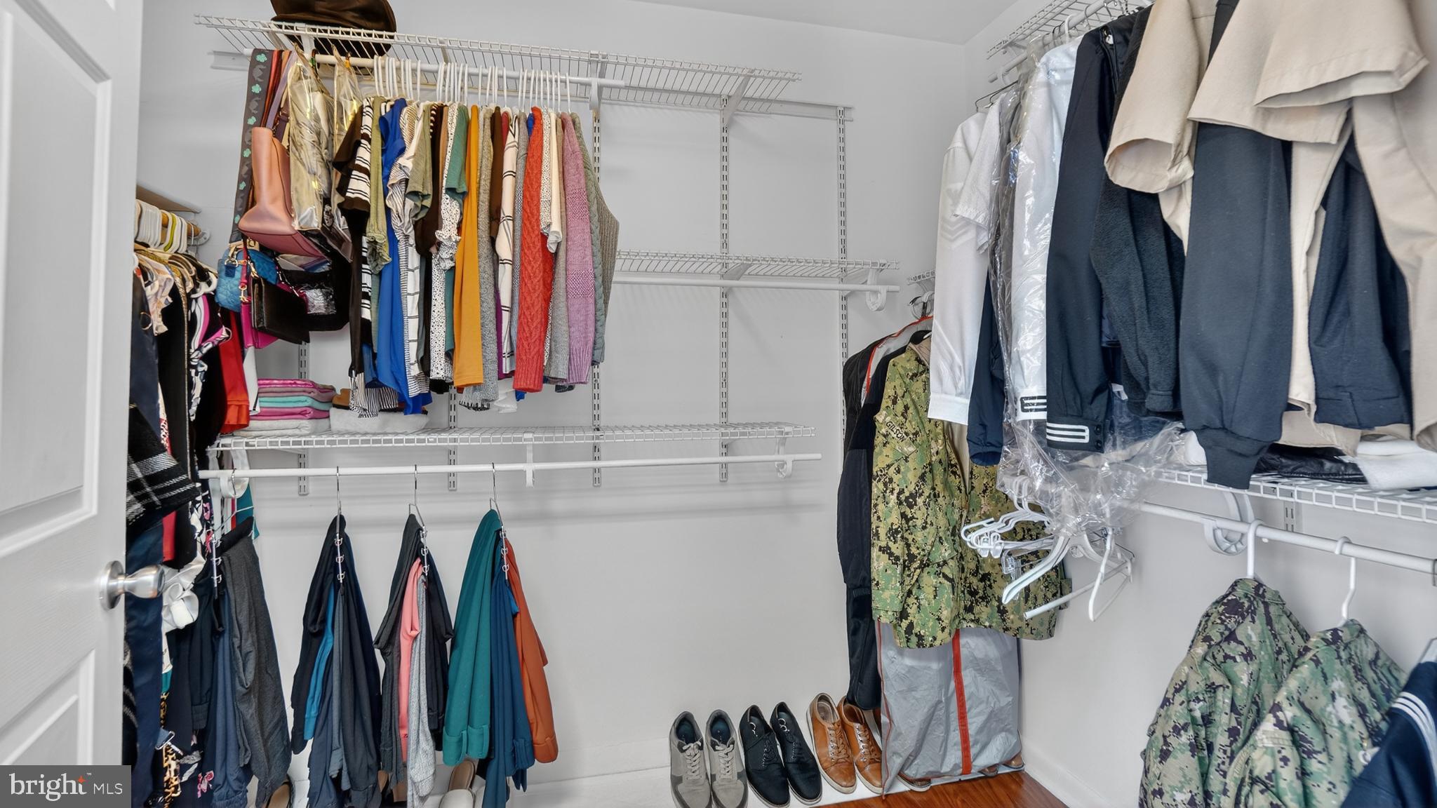 THE MEADOWS - Residential