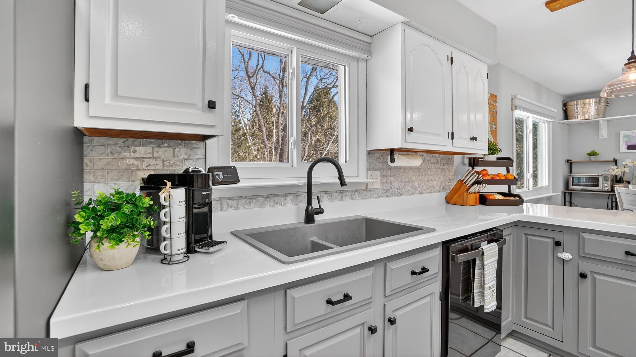 THE MEADOWS - Residential