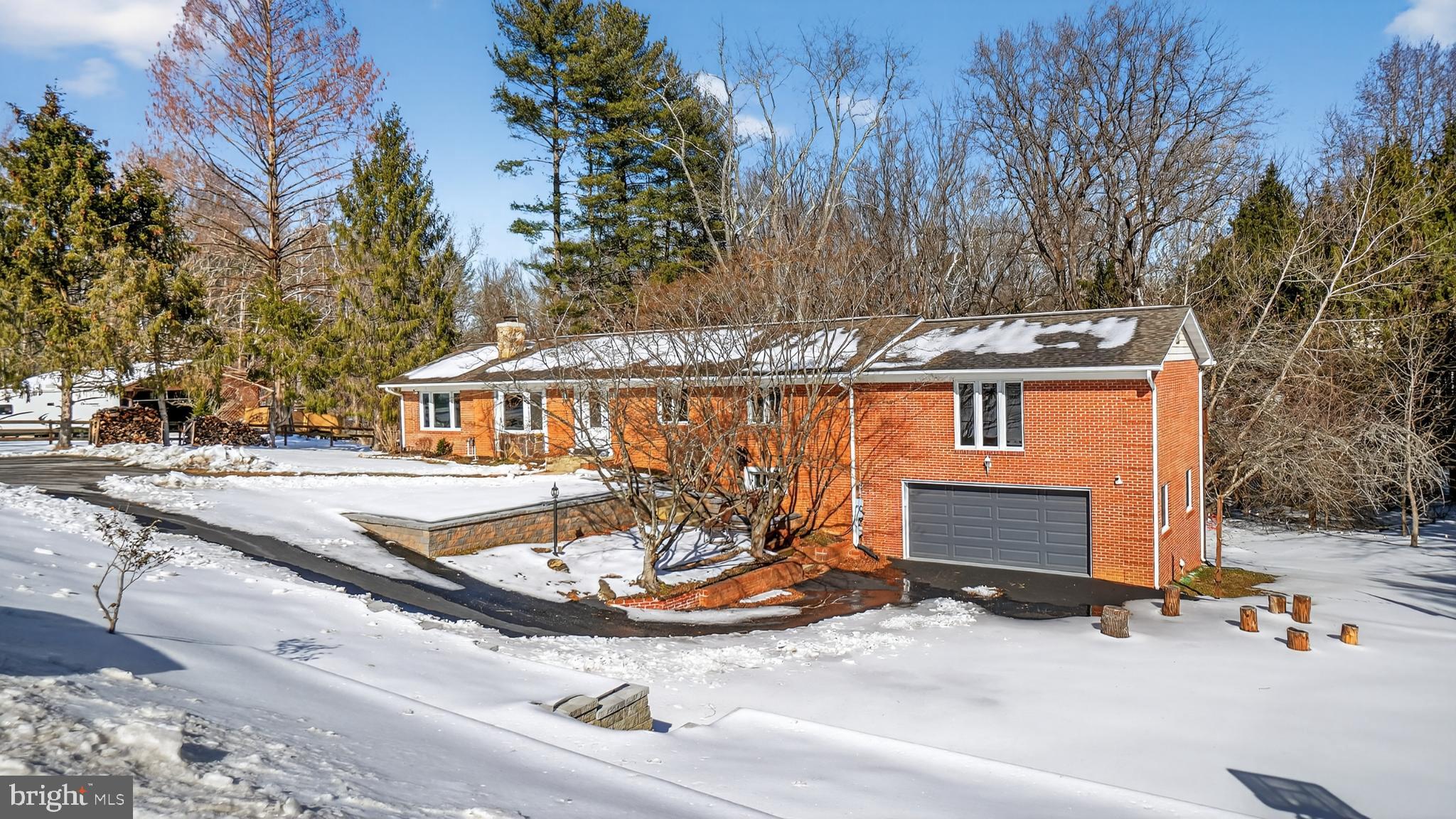 THE MEADOWS - Residential