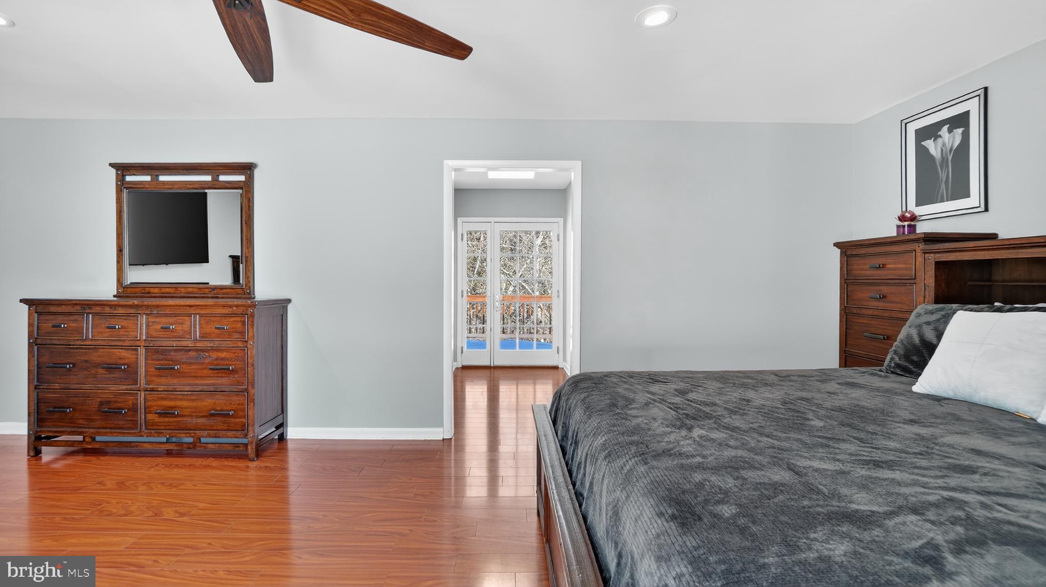 THE MEADOWS - Residential