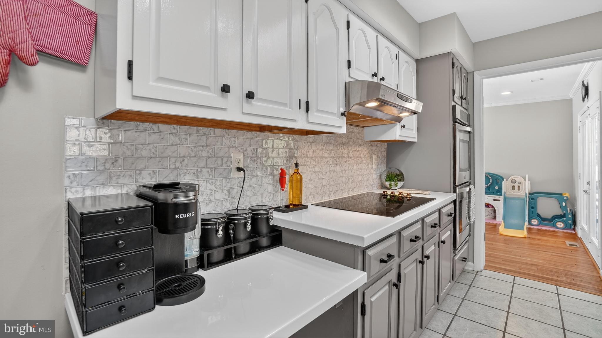 THE MEADOWS - Residential