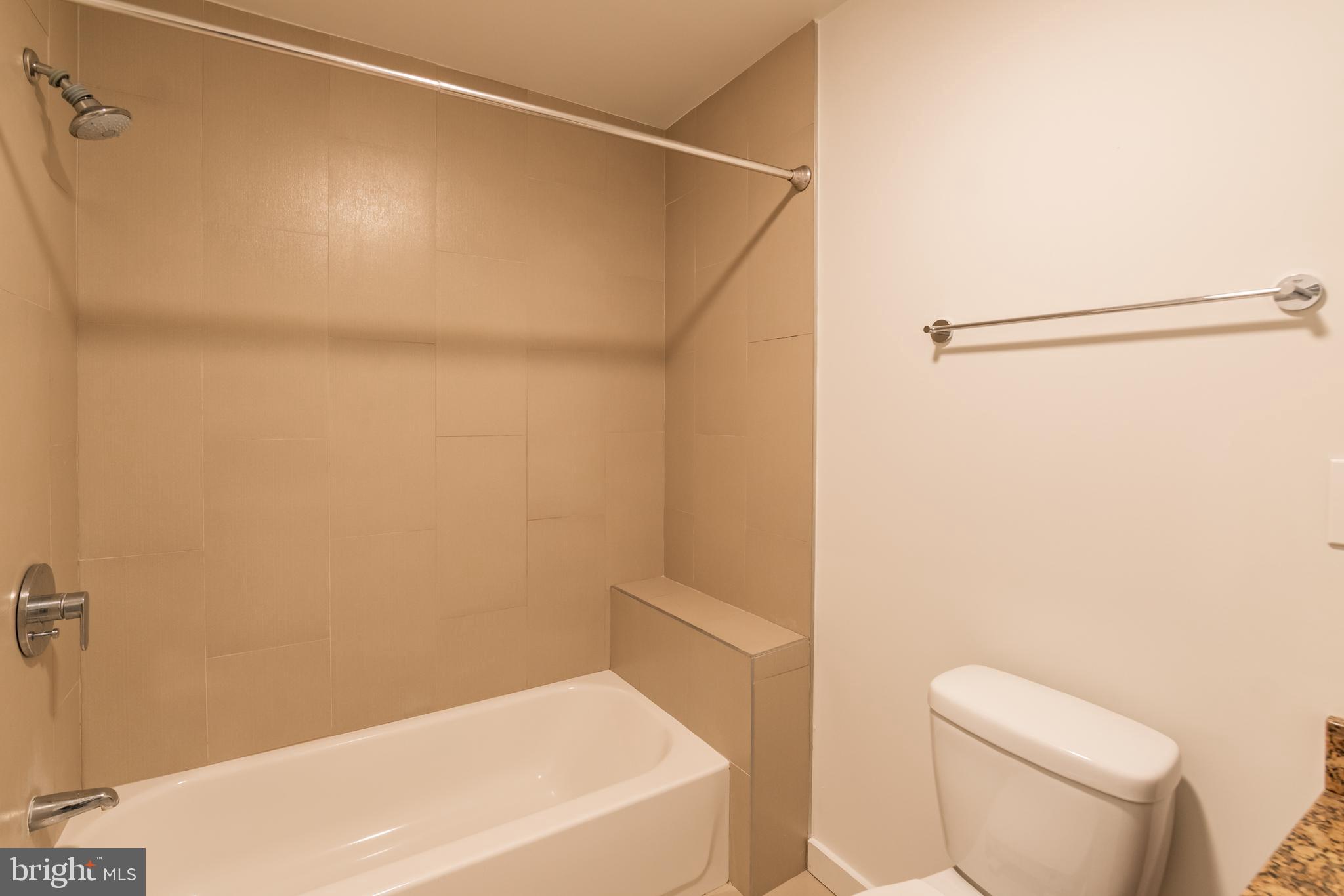 MANAYUNK - Residential Lease