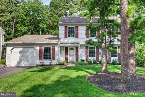 Homes For Sale - 60 Masters Circle<br/> MARLTON, NJ 08053