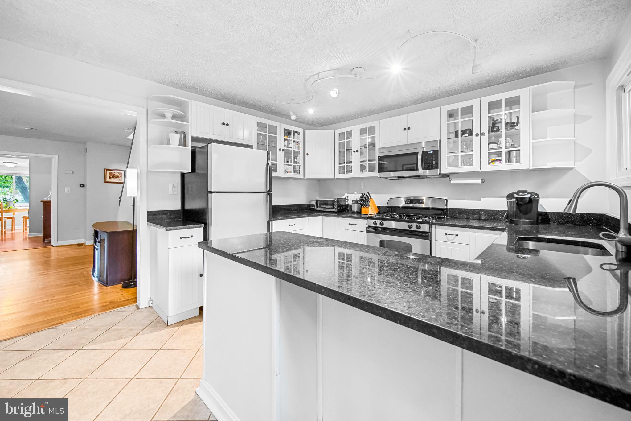 CONNECTICUT AVENUE ESTATES - Residential