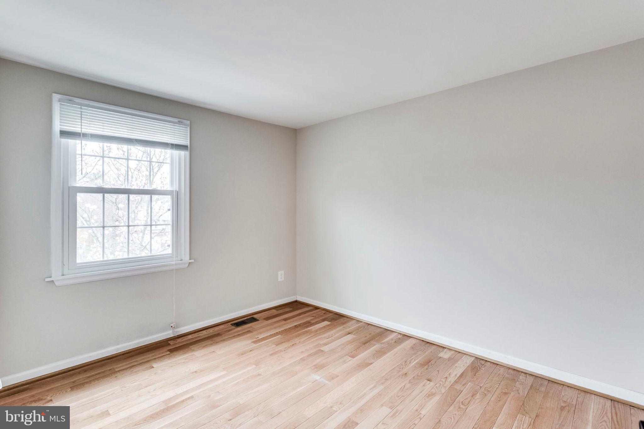 TARTAN VILLAGE - Residential