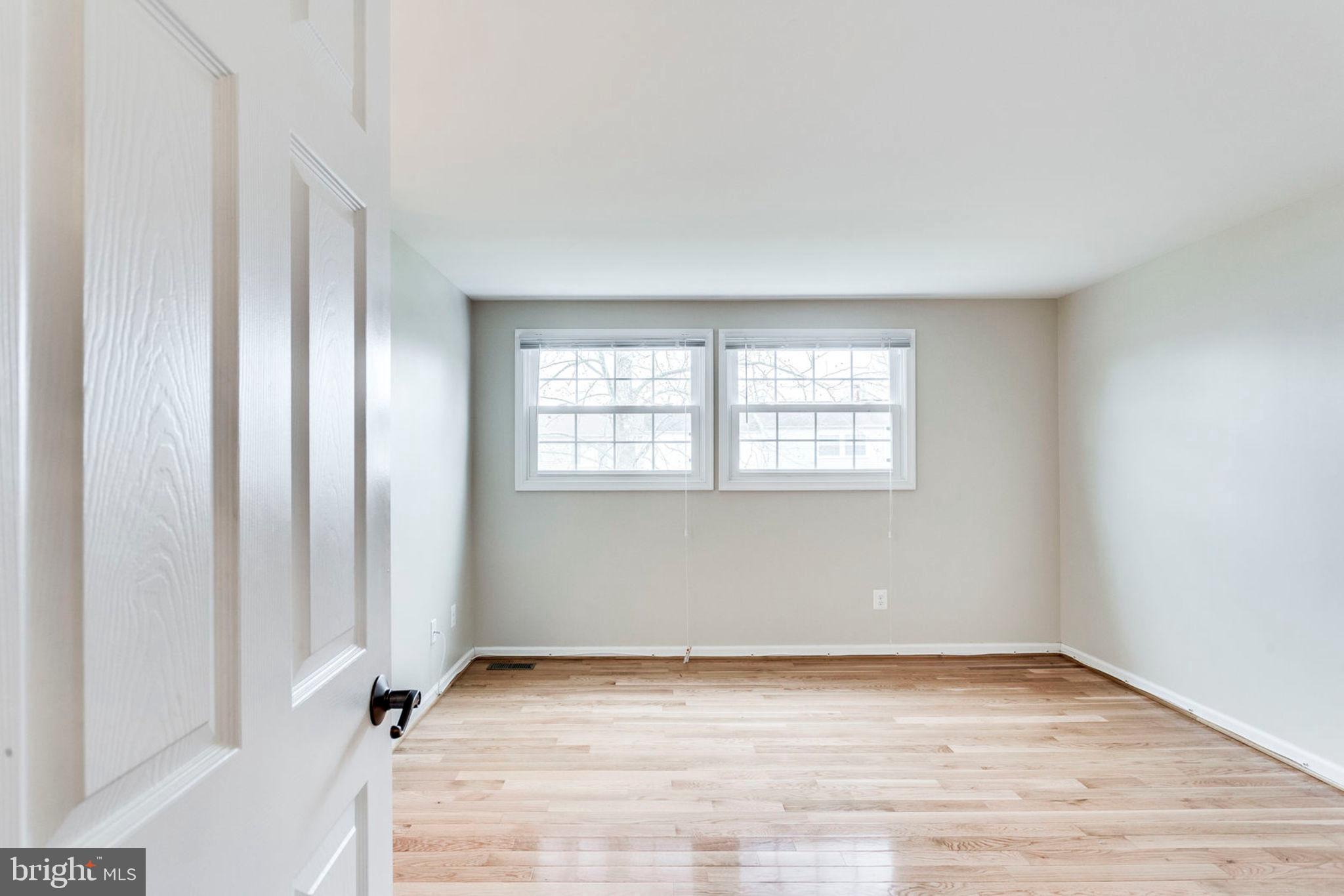 TARTAN VILLAGE - Residential