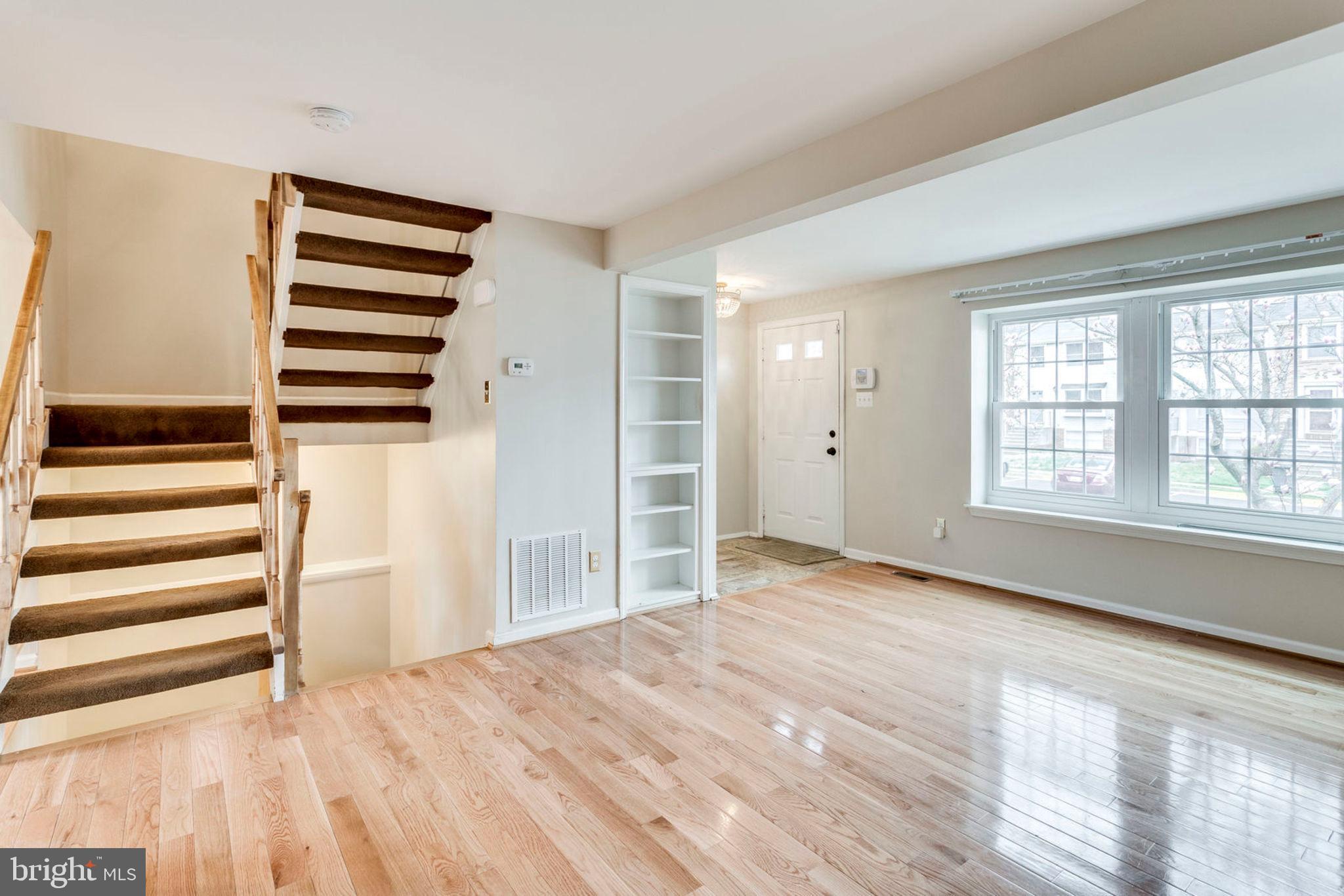 TARTAN VILLAGE - Residential