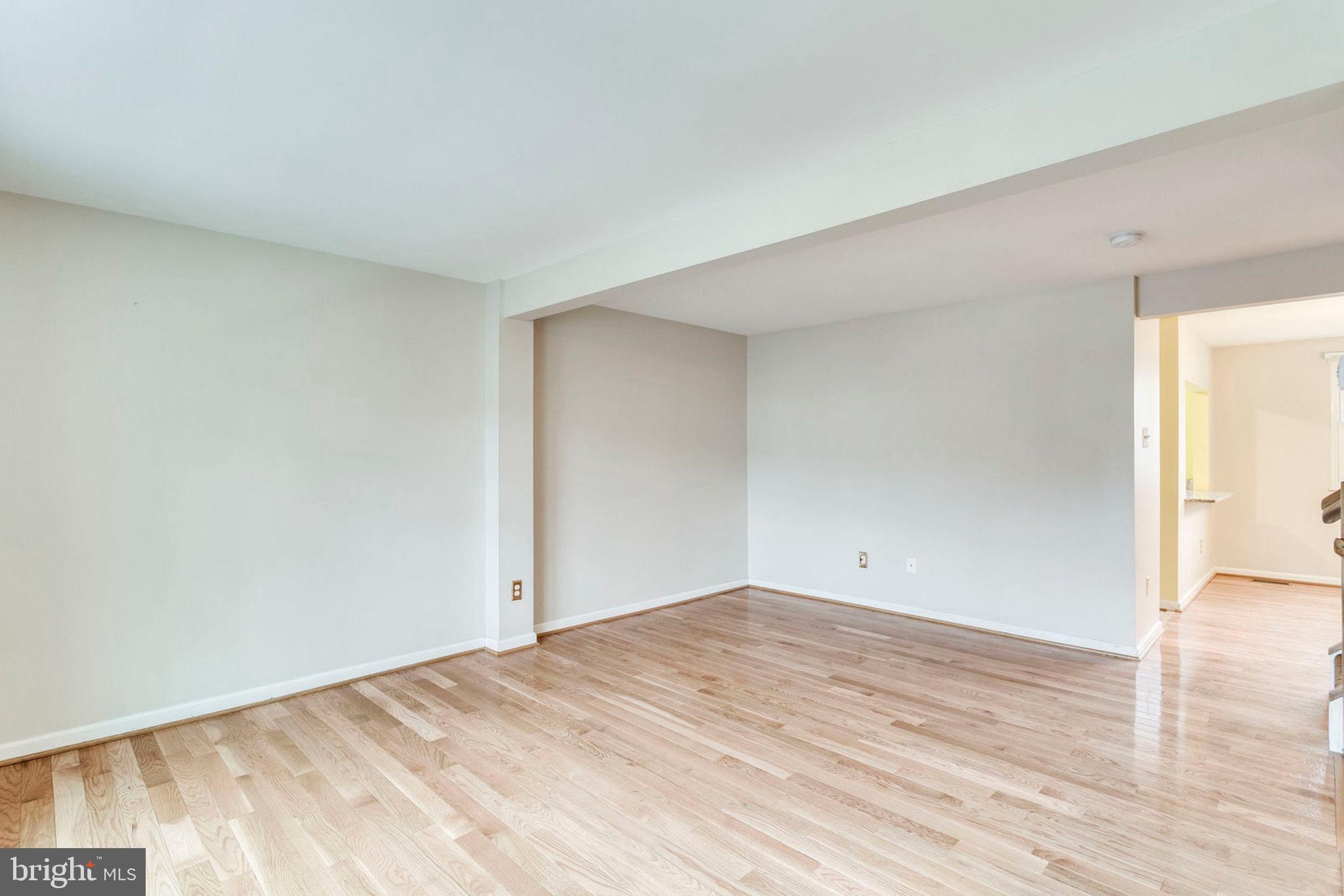 TARTAN VILLAGE - Residential