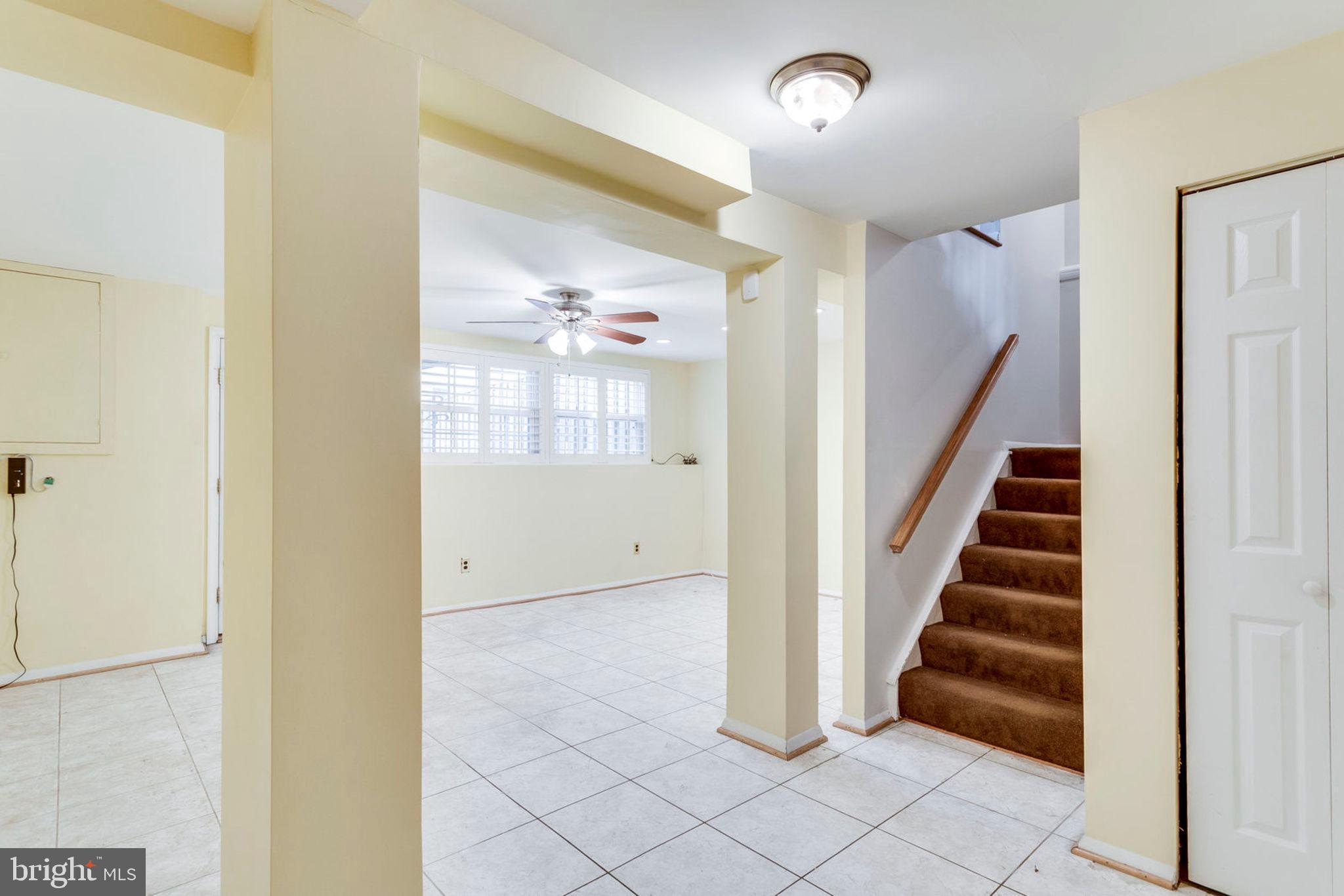 TARTAN VILLAGE - Residential