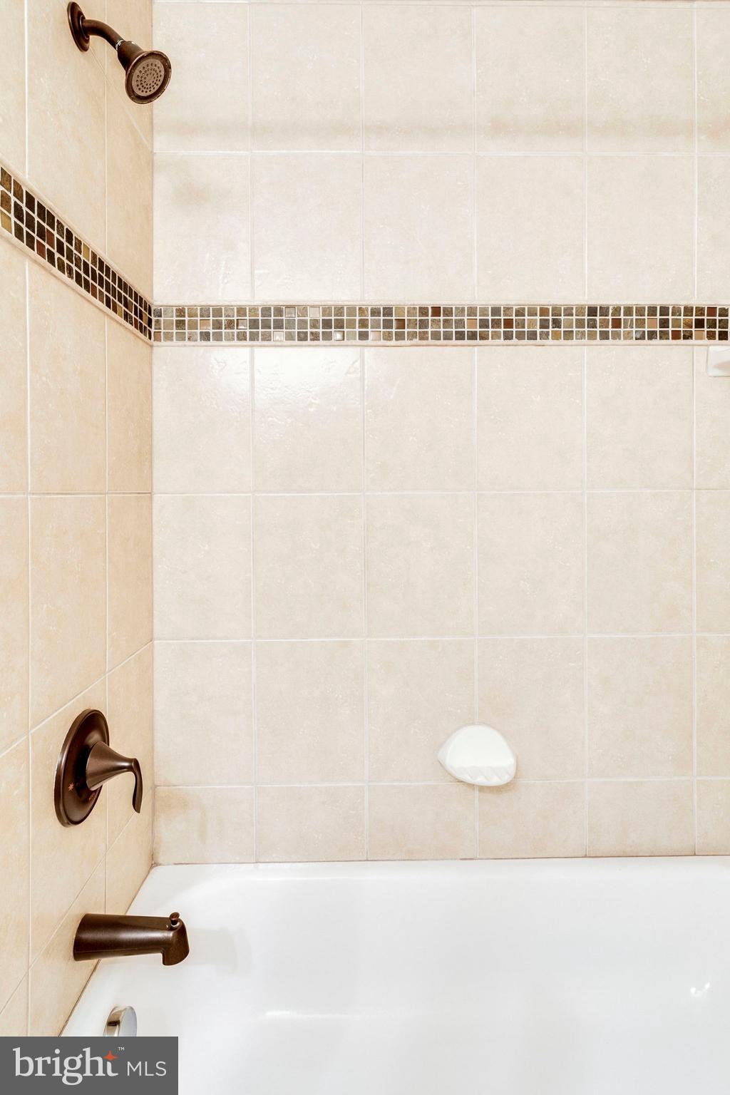 TARTAN VILLAGE - Residential