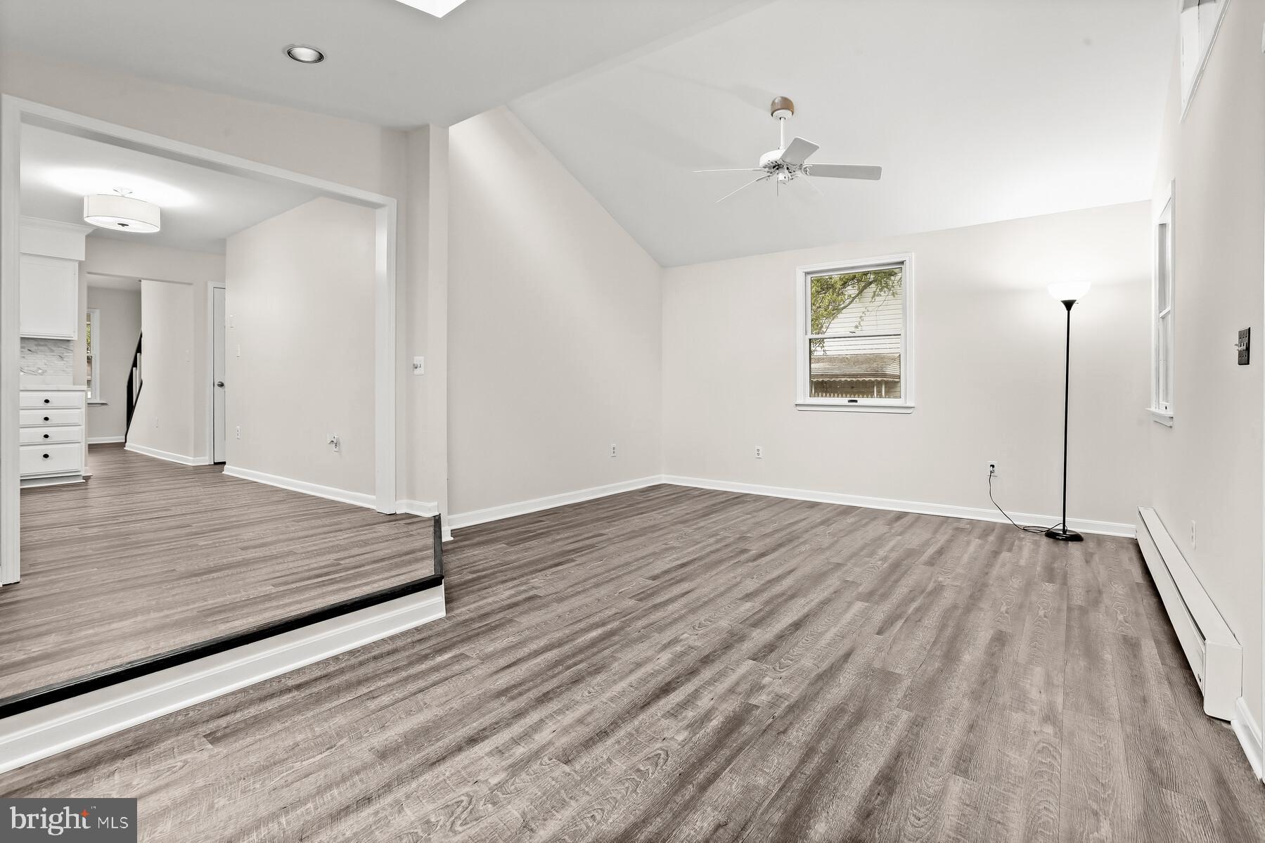 LINTHICUM - Residential