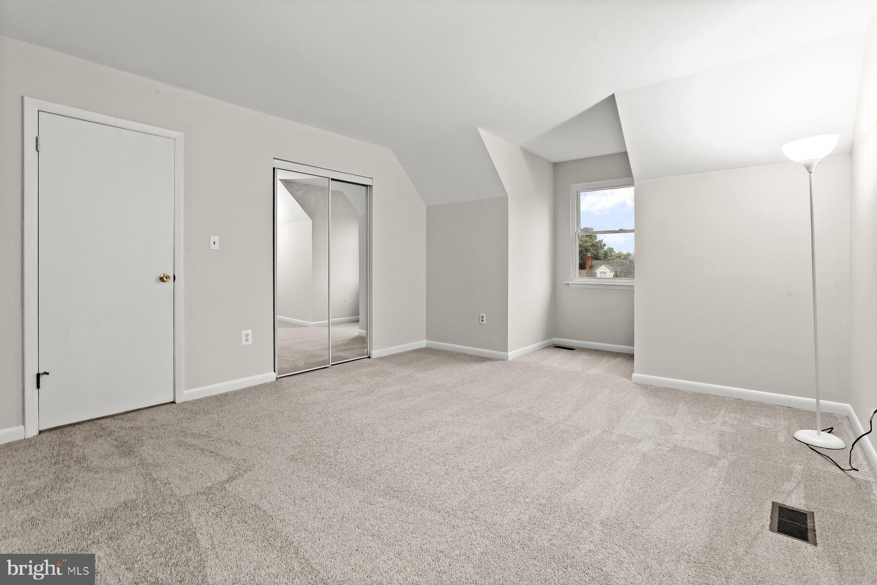 LINTHICUM - Residential