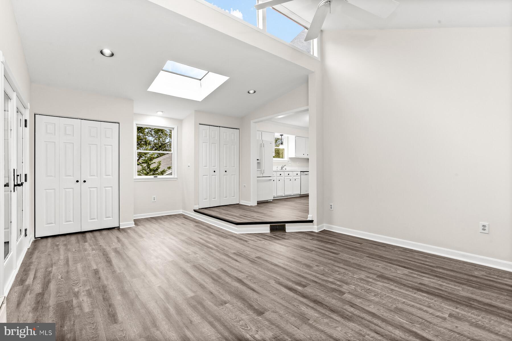 LINTHICUM - Residential