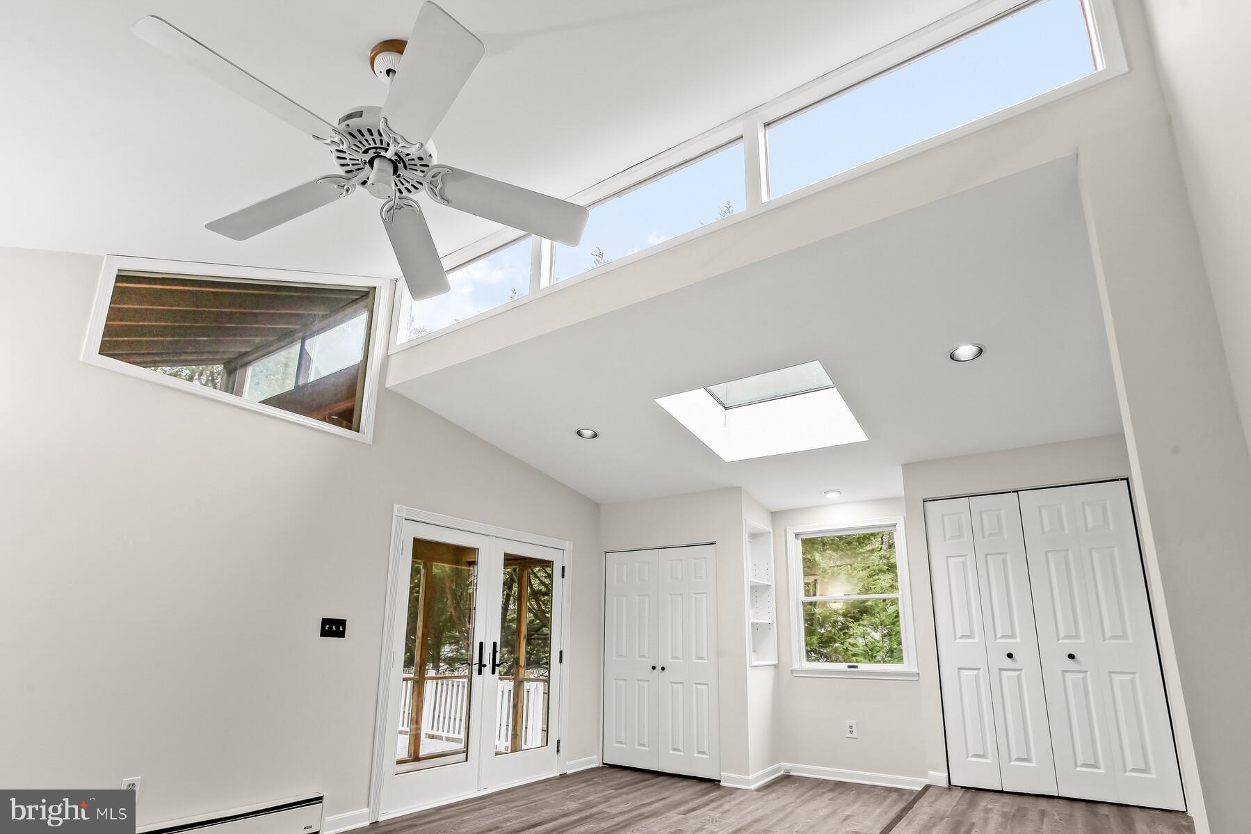 LINTHICUM - Residential