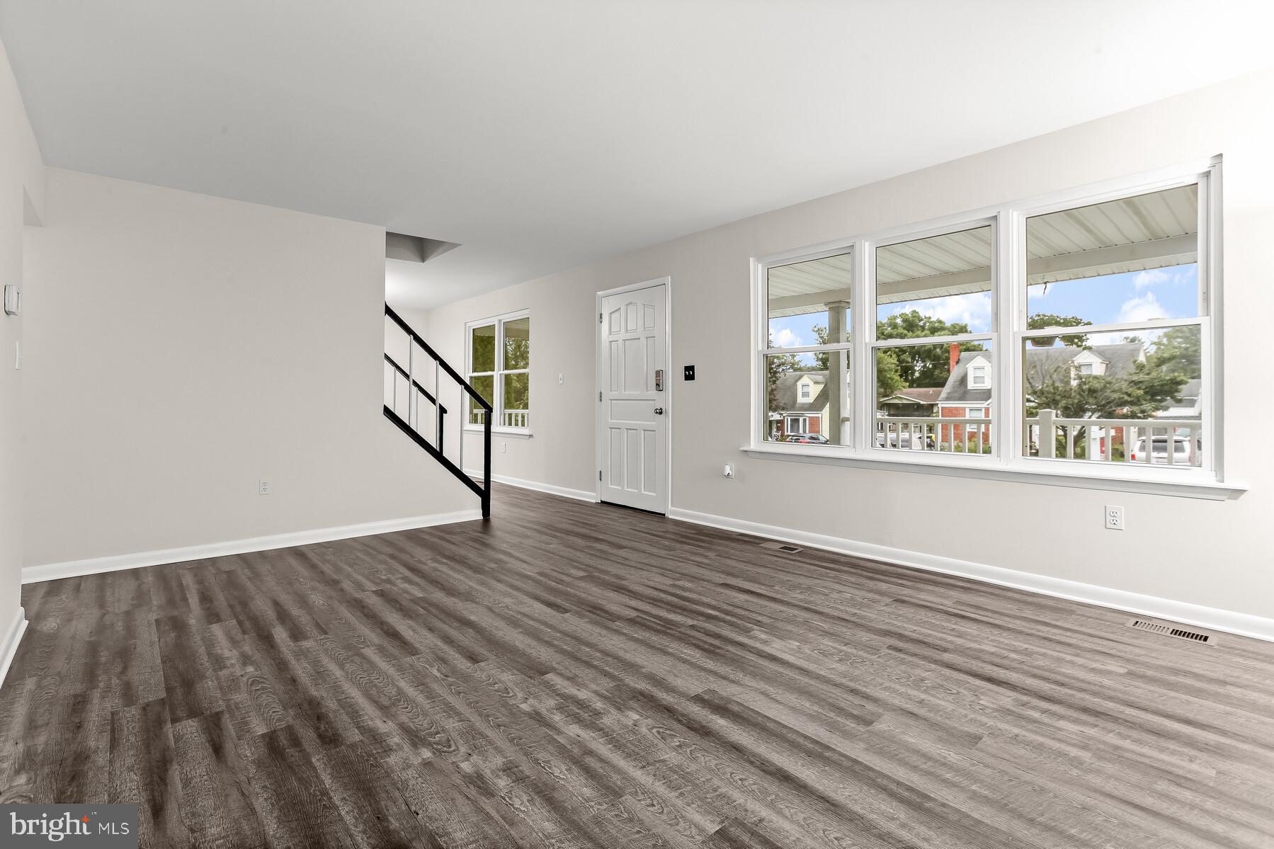 LINTHICUM - Residential