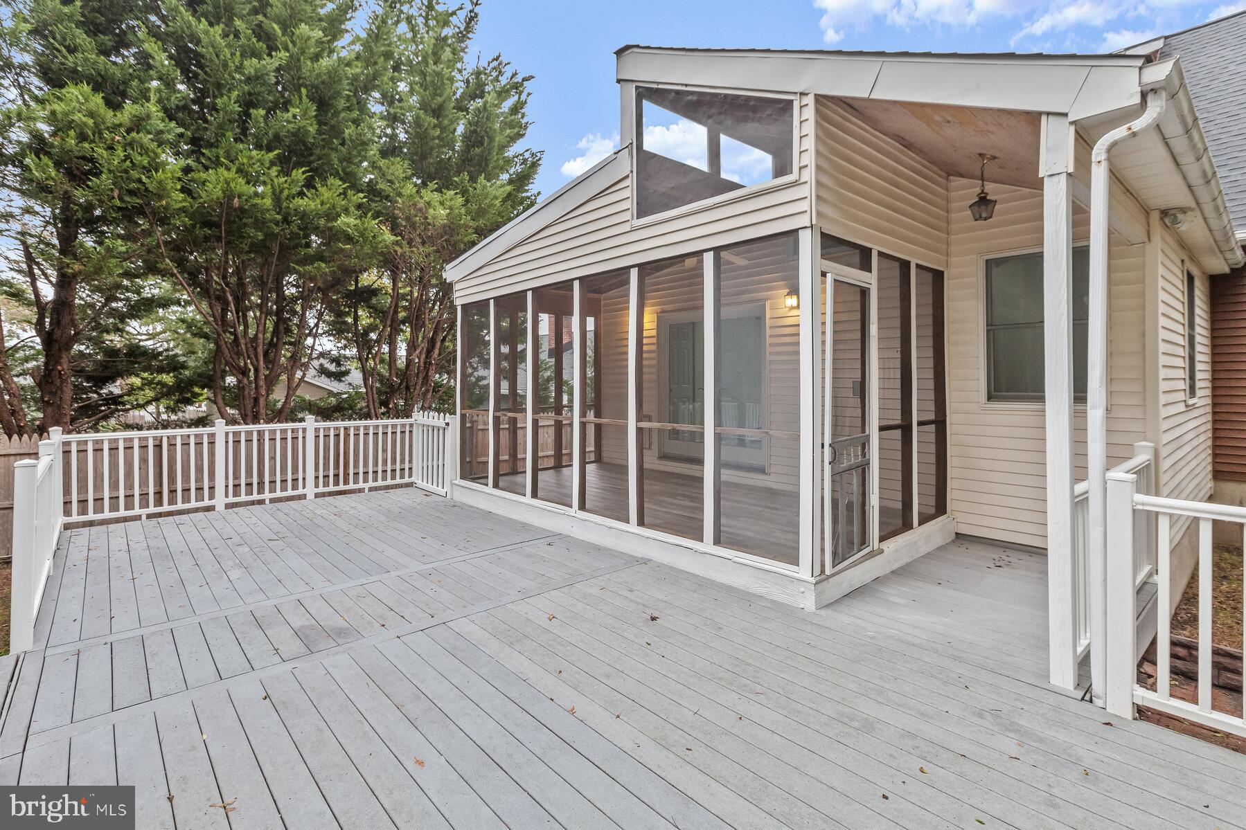 LINTHICUM - Residential