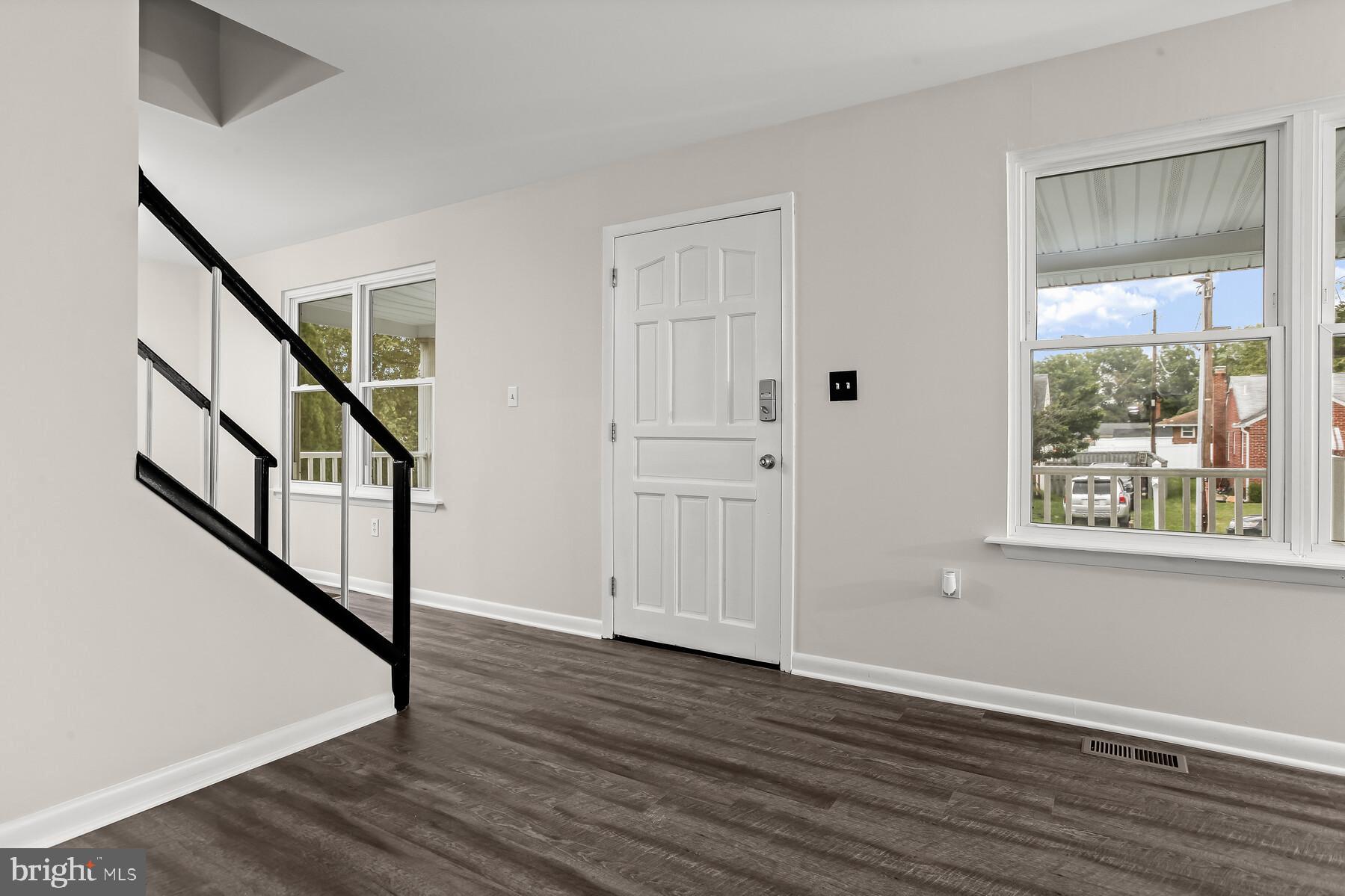 LINTHICUM - Residential